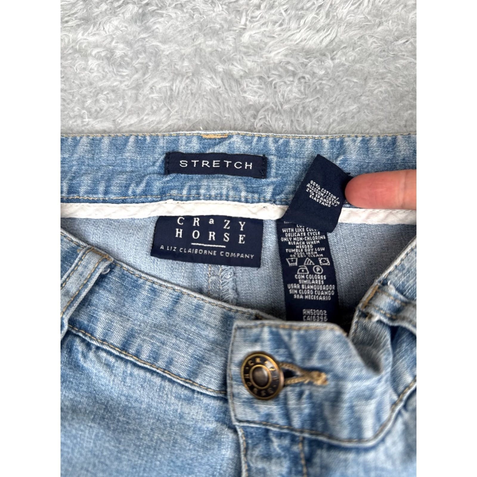 Vintage Crazy Horse Jeans Womens Blue Denim Straight Leg Mid Rise 12 Regular 32in 25in 5-Pocket Embroidered Rhinestone Cotton Blend Vintage No N/A Size 34" / US 12 / IT 48 - 7 Thumbnail