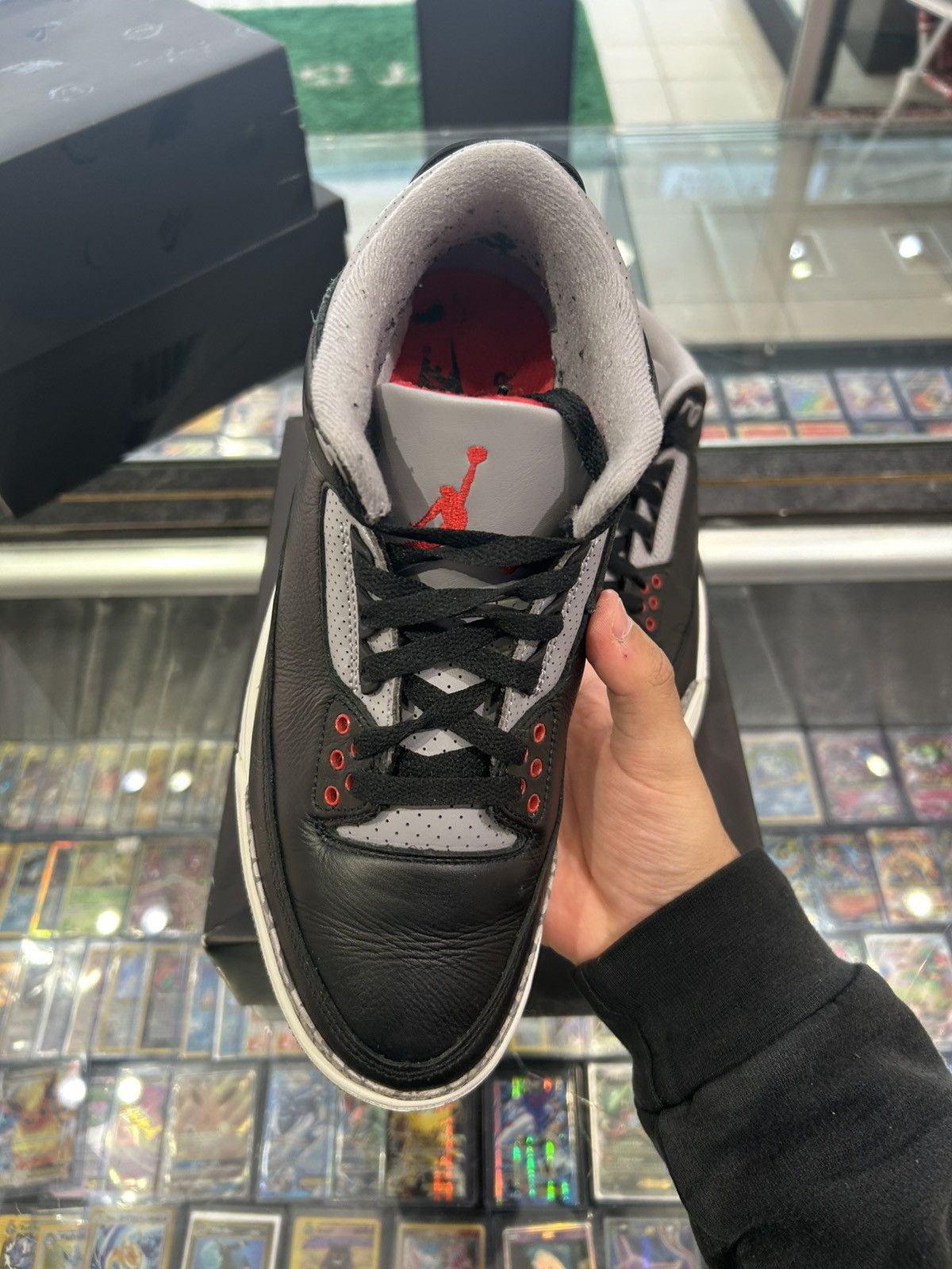 Jordan Brand Jordan 3 Black Cement 2024 Size US 8 / EU 41 - 7 Thumbnail