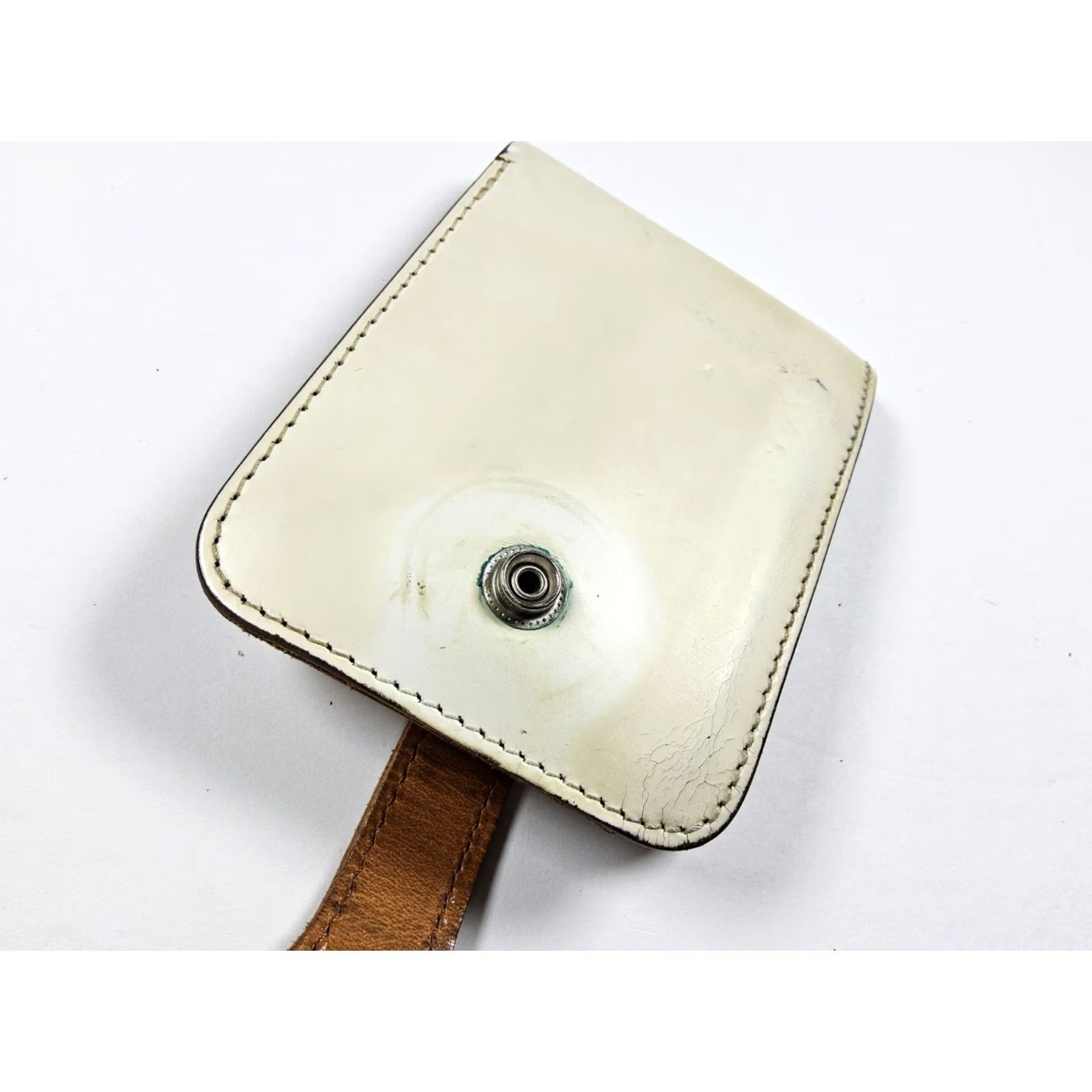 Twins Wins House Leather Bifold Wallet Beige Men Size ONE SIZE - 7 Thumbnail