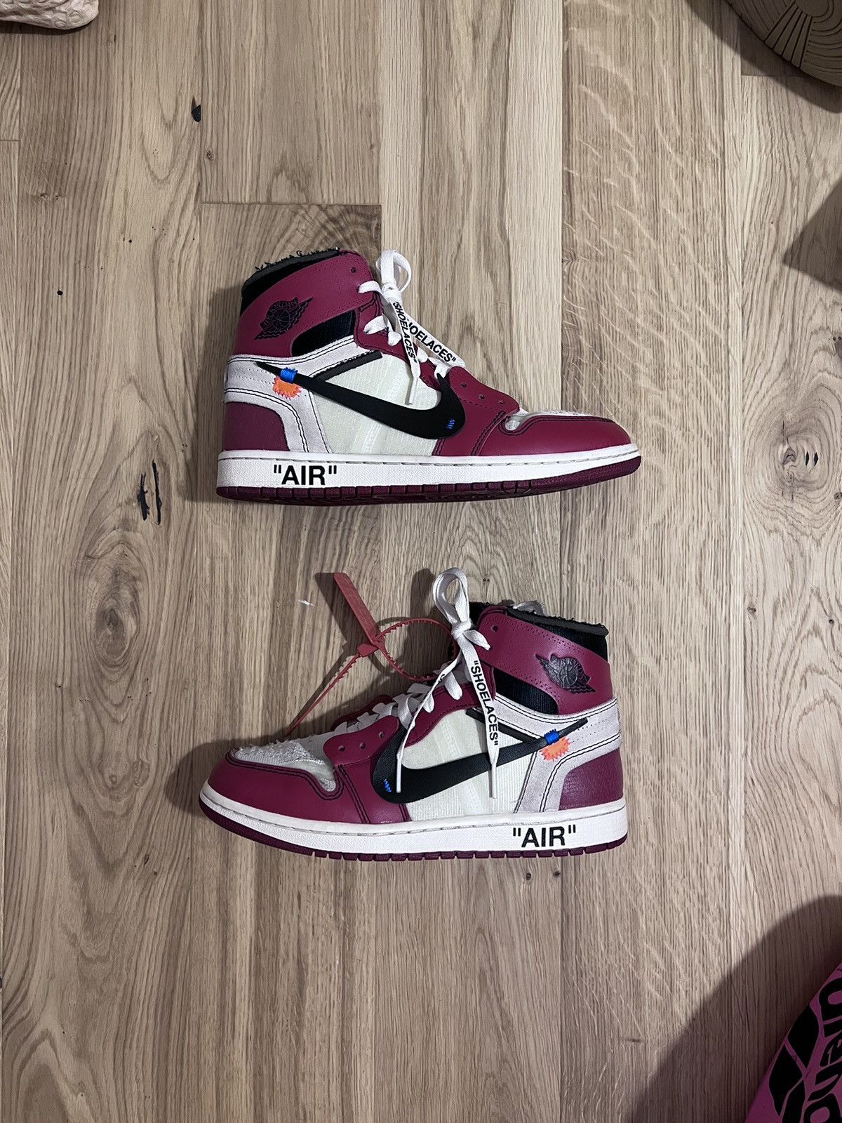 Sepatu Air Jordan Chicago Remix Air Jordan Chicago X Off-White