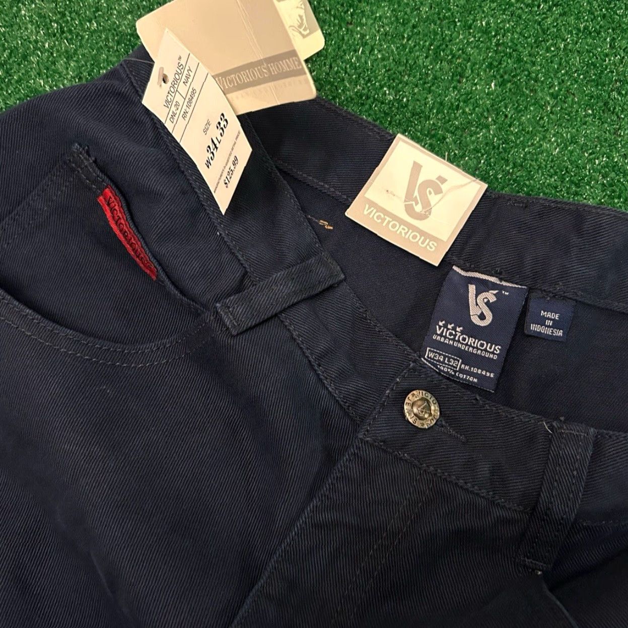 Vintage VINTAGE Victorious Jeans VTG Mens Baggy Skater Grunge 34 Dark Navy Blue 34x32 Wide-Leg Mens Size US 34 / EU 50 - 4 Thumbnail