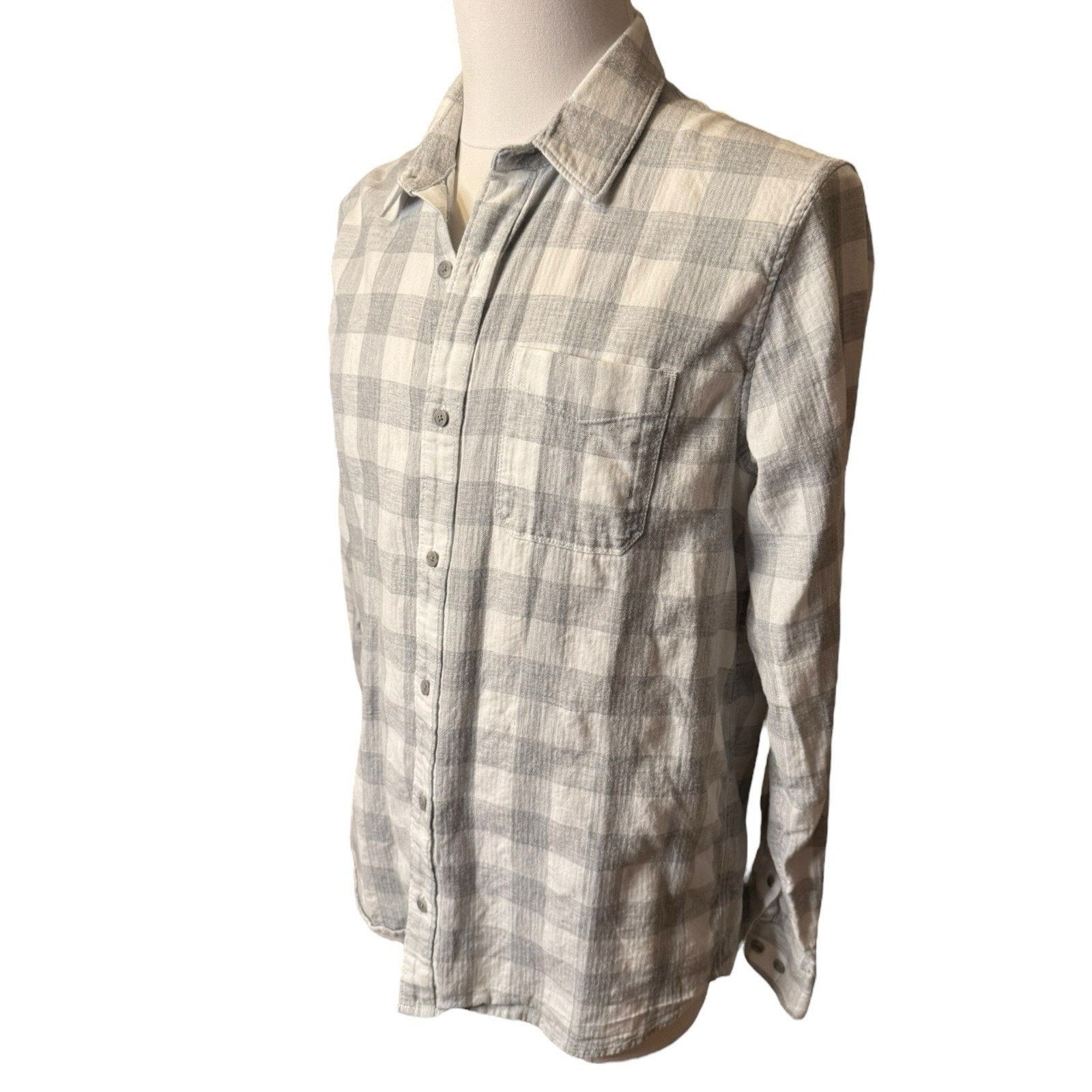 TravisMathew Travis Mathew Cotton Button Up Golf Shirt Light Flannel Gray Size US L / EU 52-54 / 3 - 2 Thumbnail