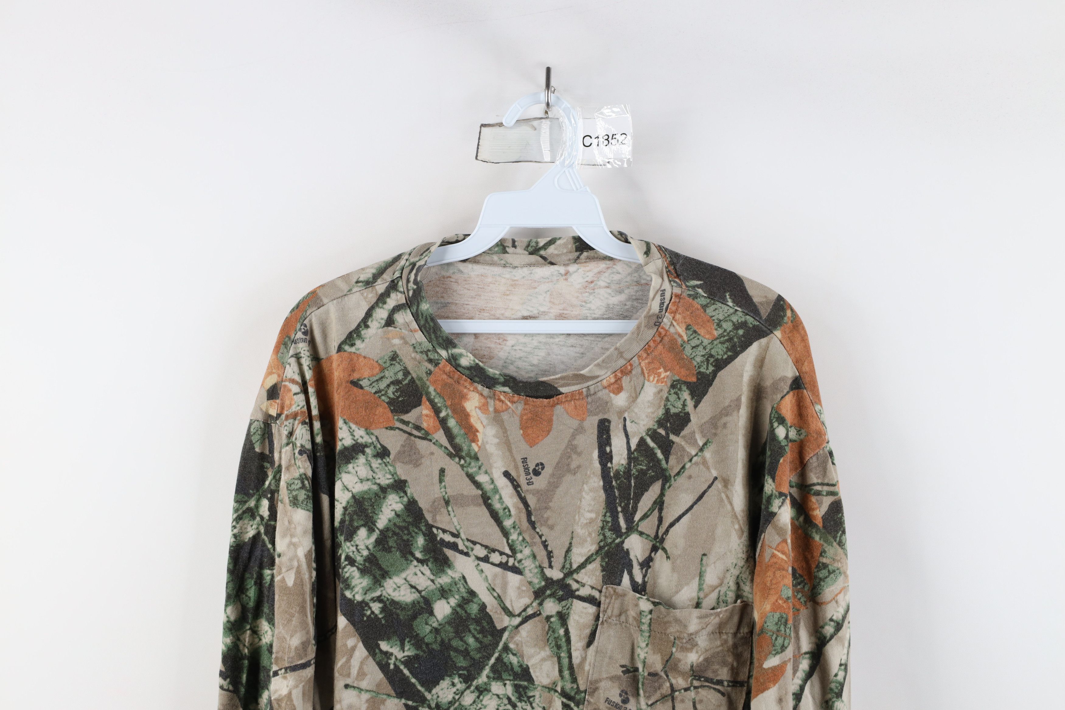 Vintage Vintage 90s Streetwear Camouflage Long Sleeve Pocket T-Shirt Size US XL / EU 56 / 4 - 2 Thumbnail