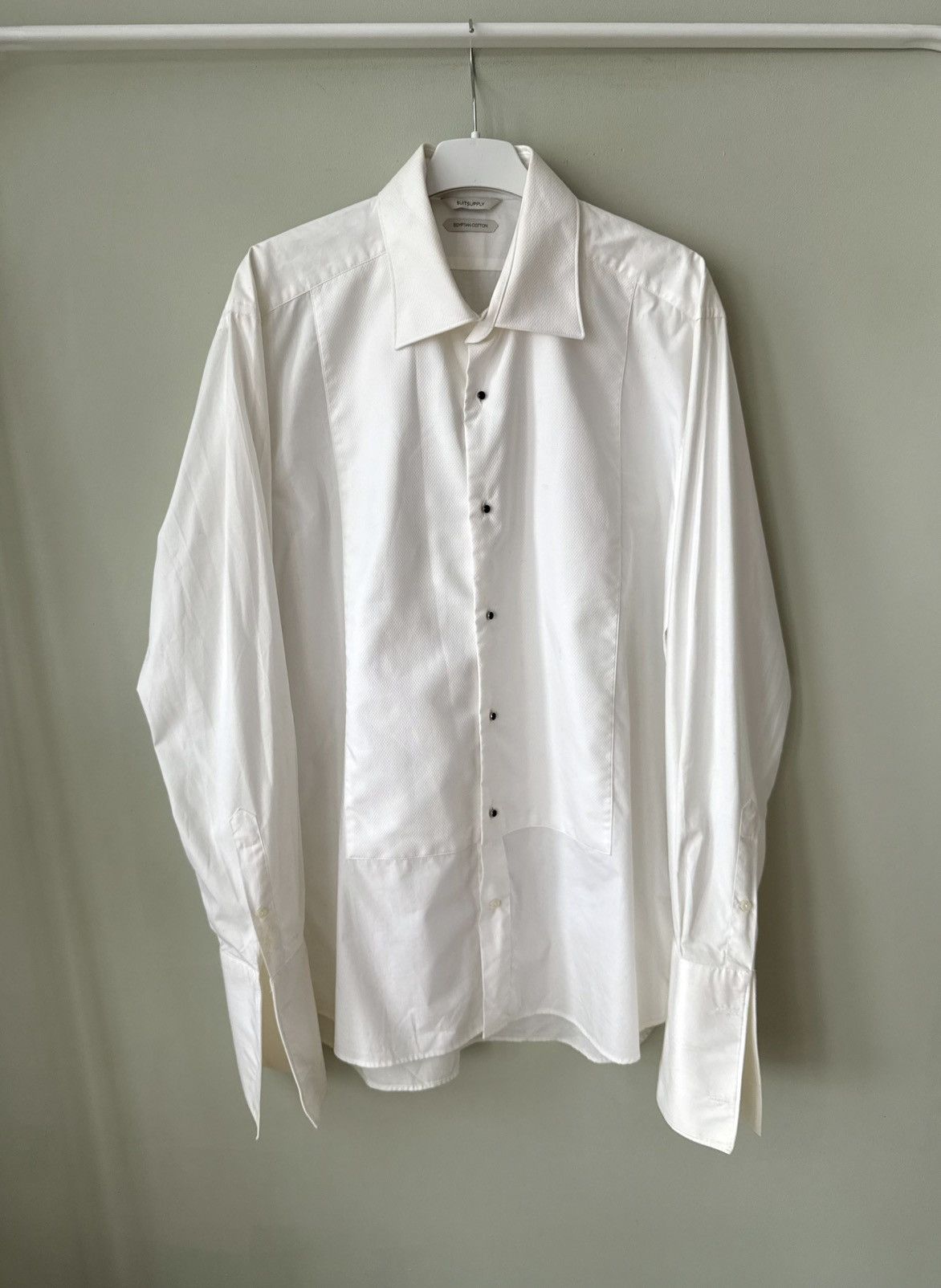 Suitsupply Suitsupply egyptian cotton cuffs ls shirt Size US XL / EU 56 / 4 - 1 Thumbnail