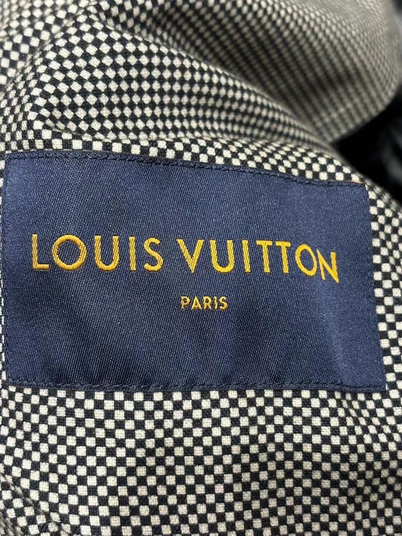 Louis Vuitton Louis Vuitton Black nigo logo mountain aviator casual hoode Size US M / EU 48-50 / 2 - 2 Thumbnail