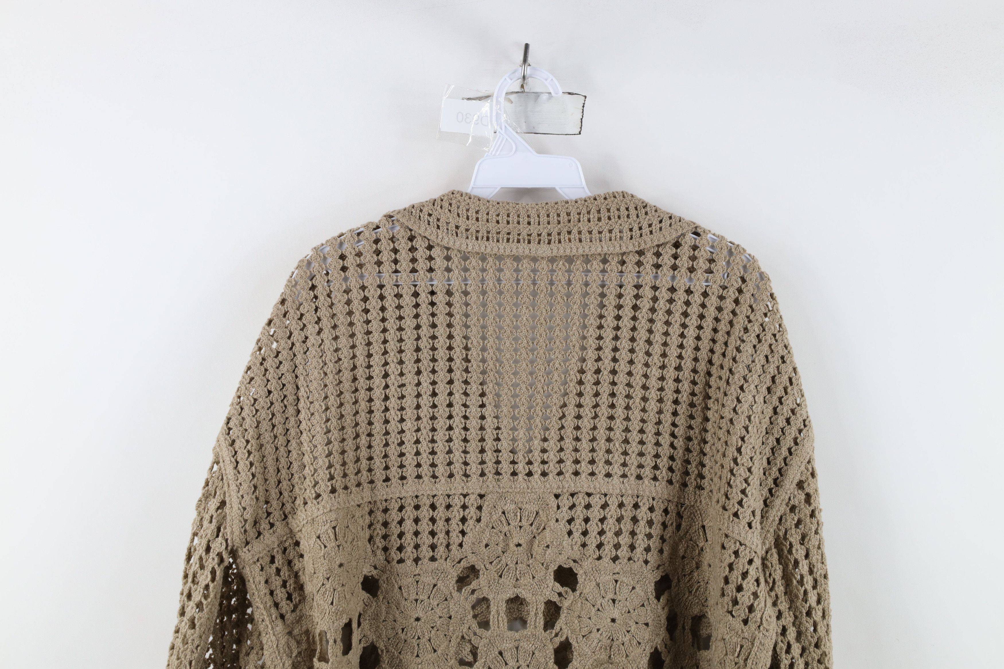 Soft Surroundings Soft Surroundings Chic Flower Crochet Collared Sweater Brown Size L / US 10 / IT 46 - 11 Thumbnail