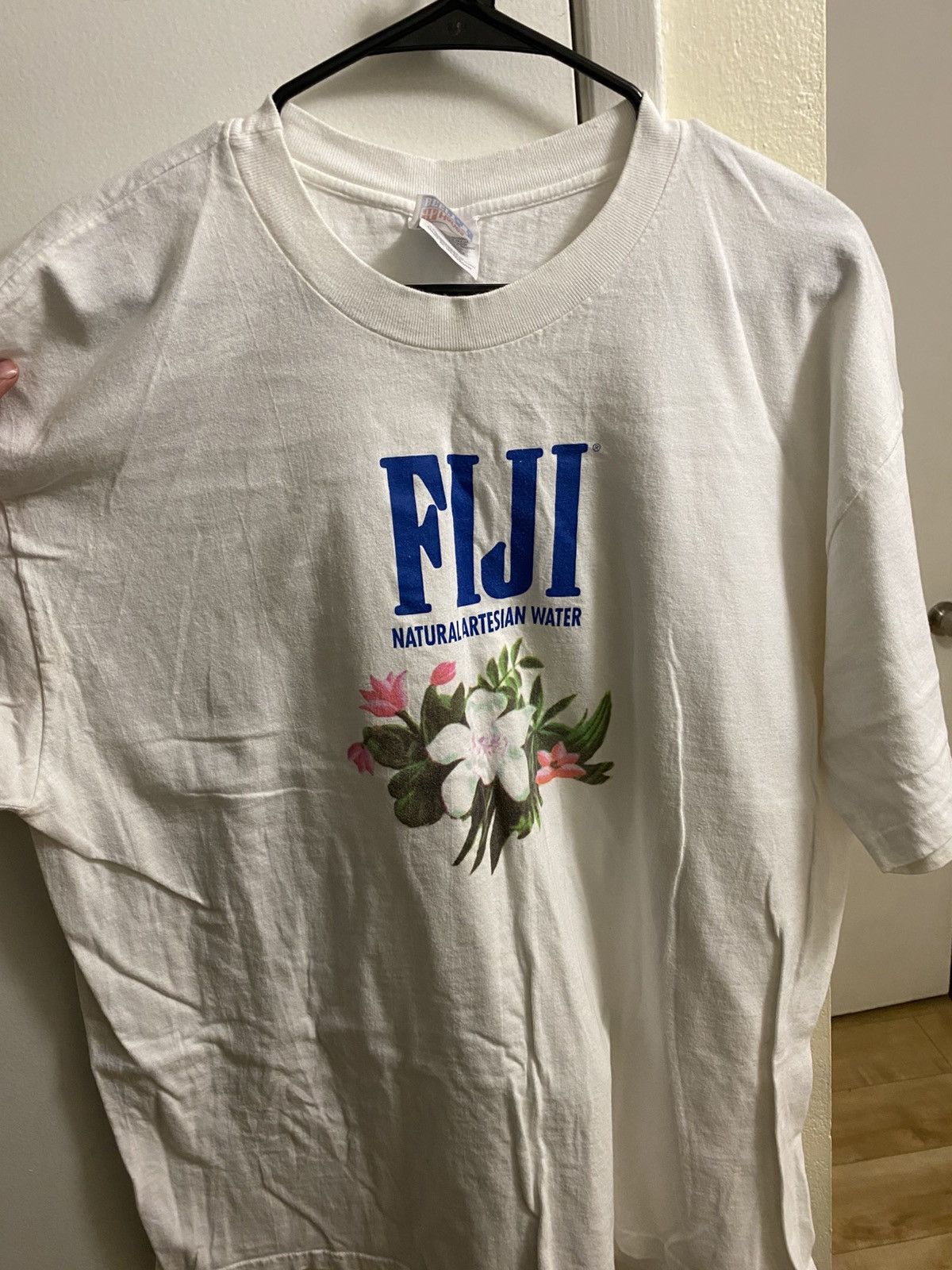 Vintage Fiji water shirt