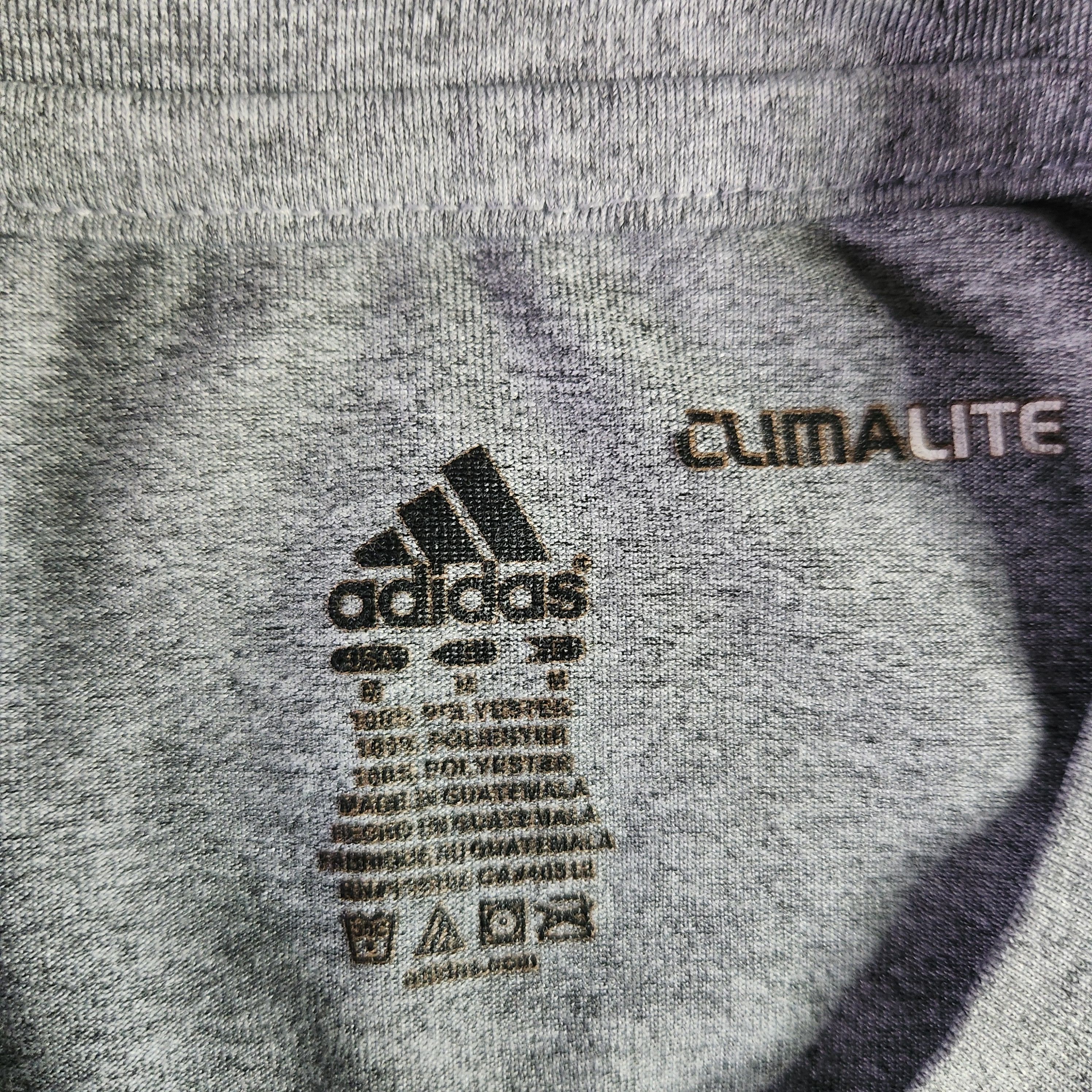 Adidas VINTAGE UCLA Bruins Adidas Activewear T-shirt Gray NCAA Size US M / EU 48-50 / 2 - 5 Thumbnail