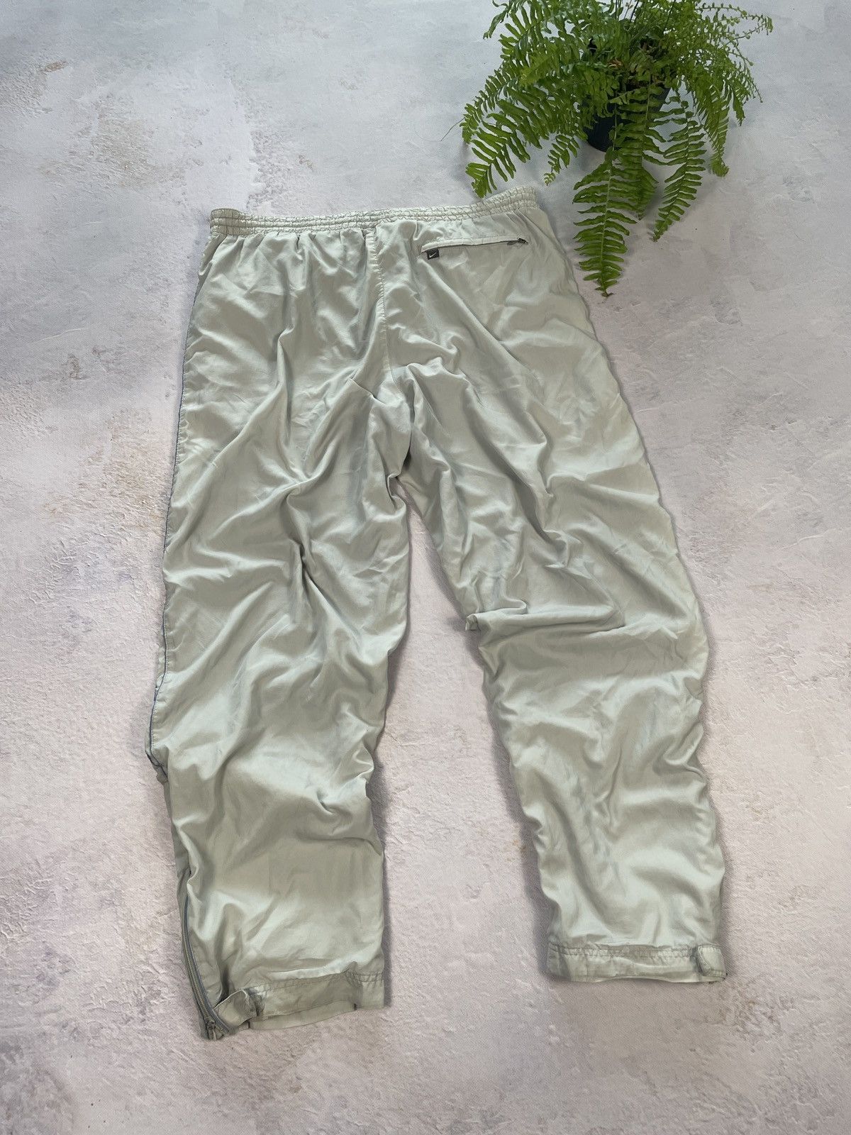 Nike × Vintage Nike Vintage Nylon Sweatpants Swoosh 90s Size US 36 / EU 52 - 3 Thumbnail