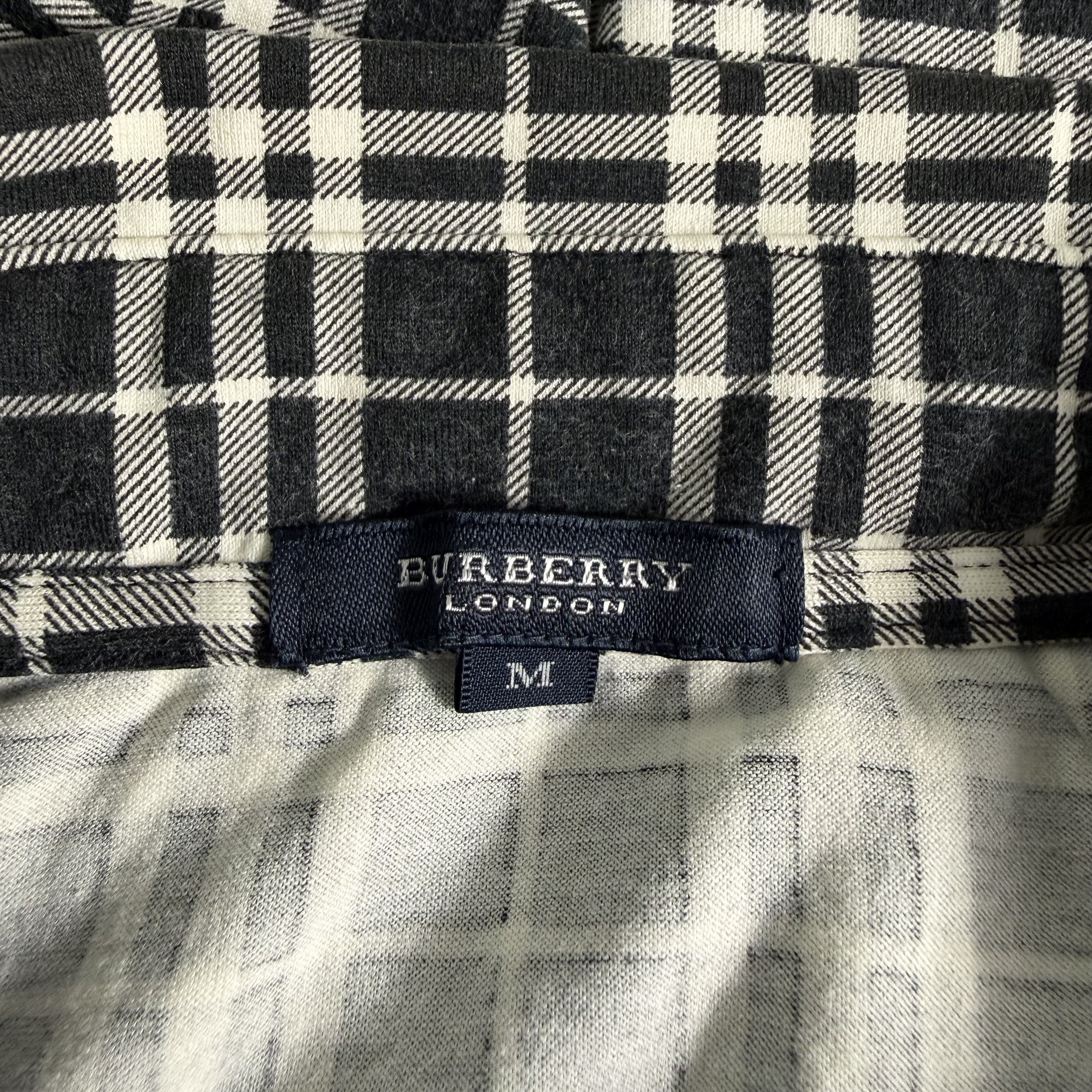 Burberry 🔥RARE🔥Vintage Burberry London Nova Check Black Polo Shirt Size M / US 6-8 / IT 42-44 - 4 Thumbnail