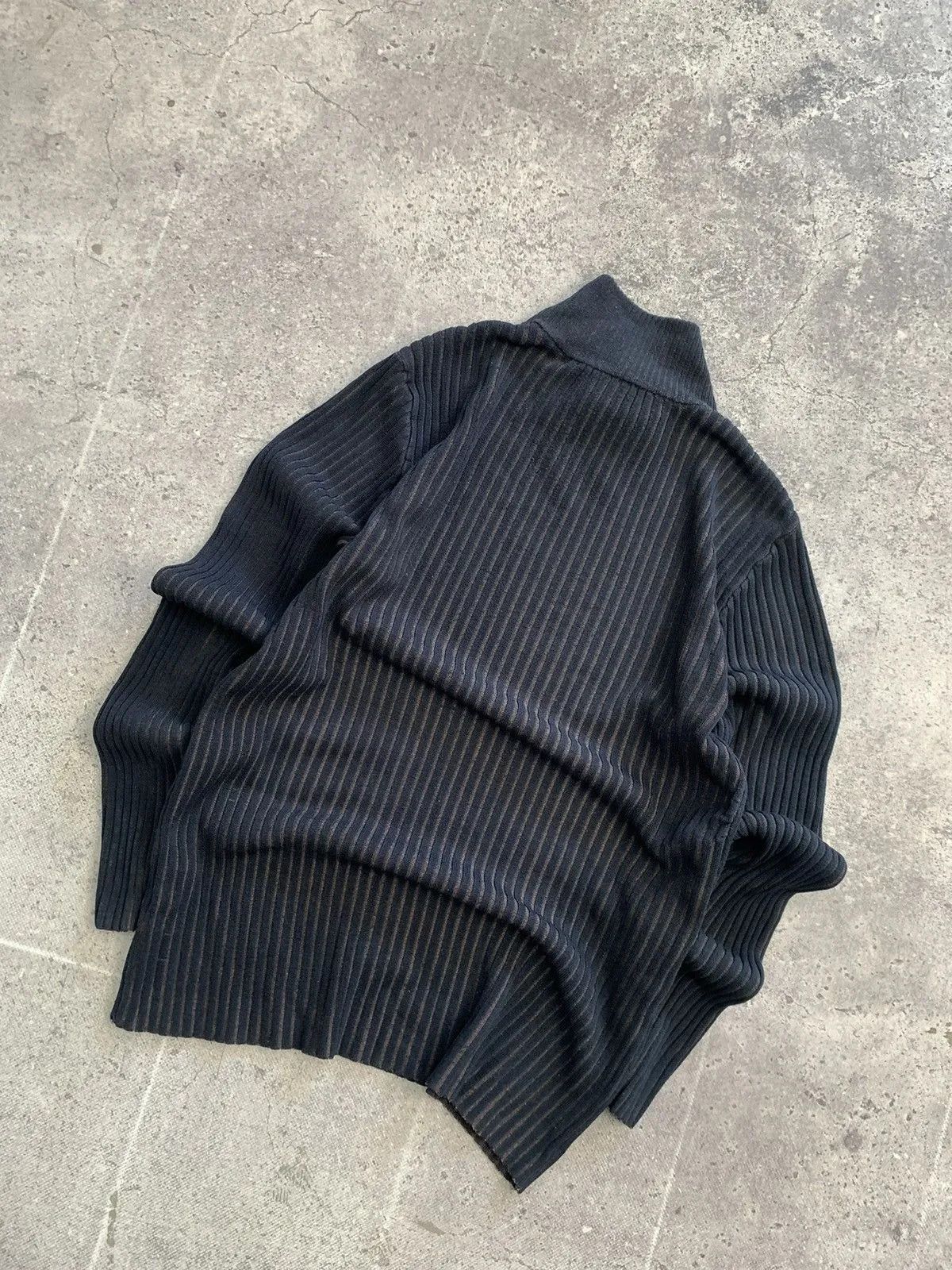 Japanese Brand Vintage Y2K Distressed Striped Sweater Faded knit Y2K Effect Size US M / EU 48-50 / 2 - 13 Thumbnail