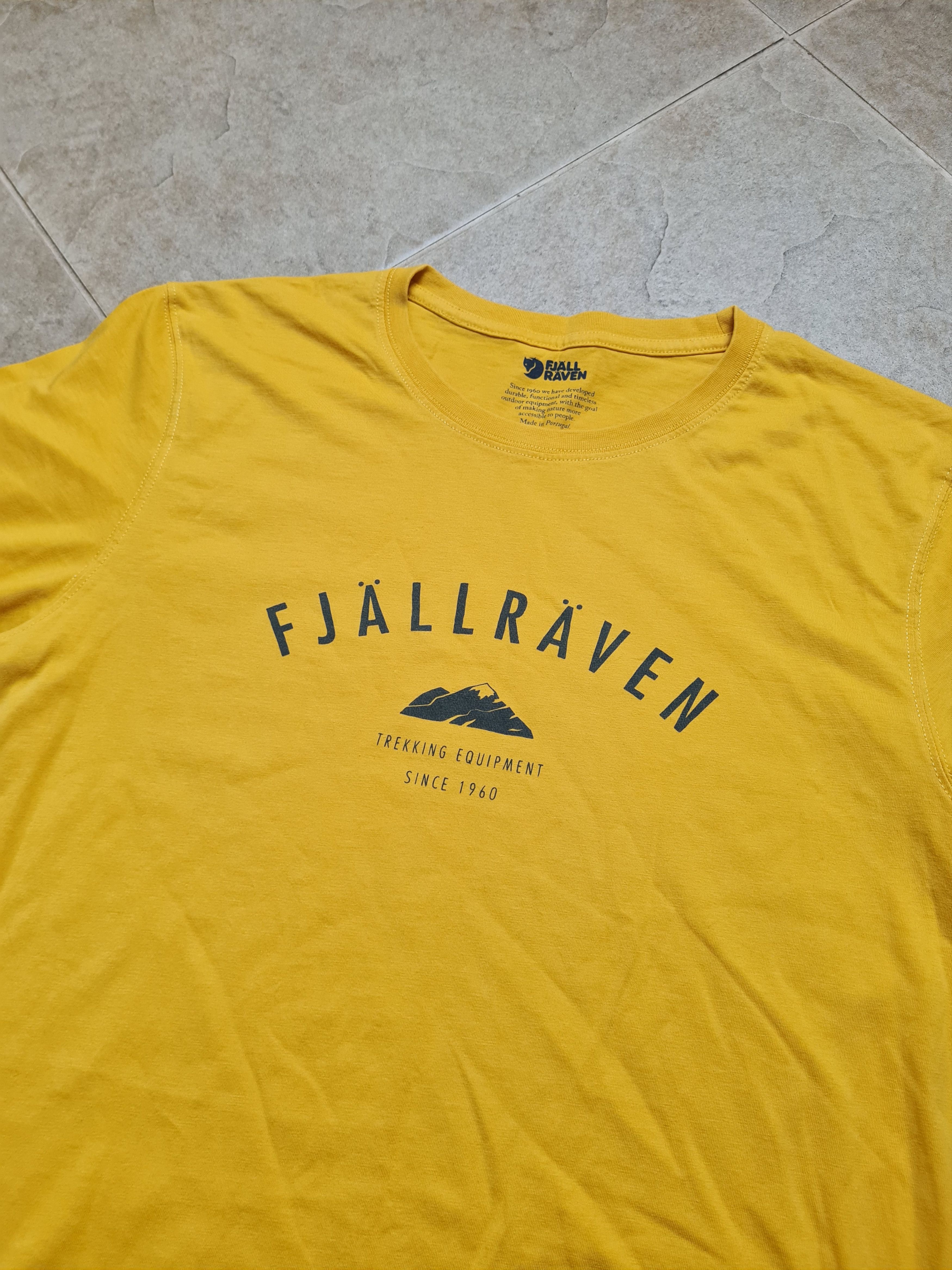 Fjallraven T-Shirt Fjallraven Yellow Mountain Logo Top Vintage Shirt Size US M / EU 48-50 / 2 - 7 Thumbnail