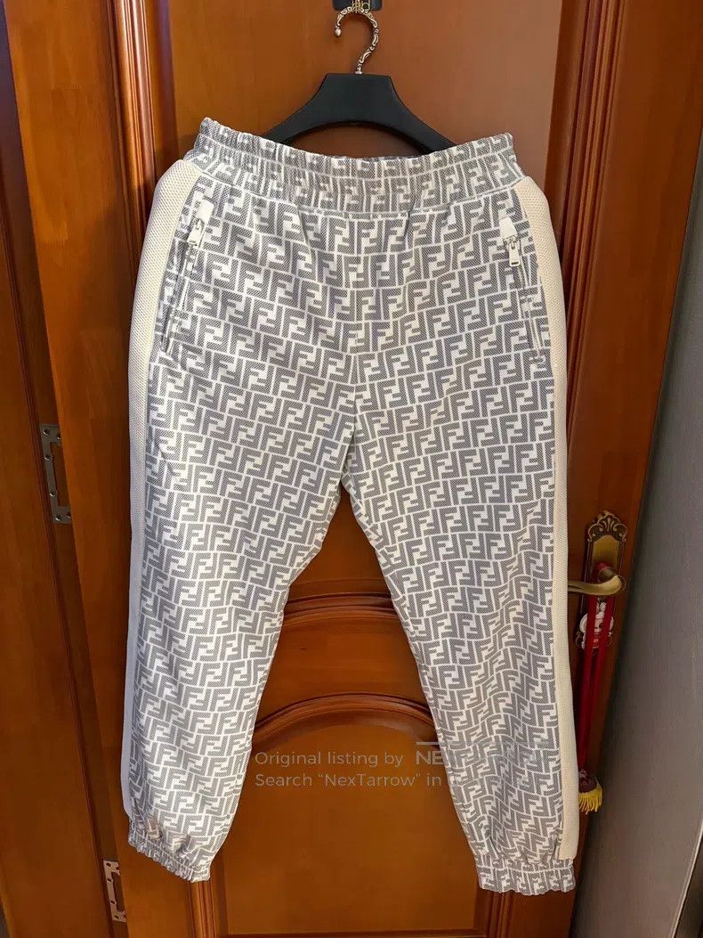 Fendi Fendi White Ski Pants with Full Logo Print - 'Ski' Series Size US 36 / EU 52 - 1 Thumbnail