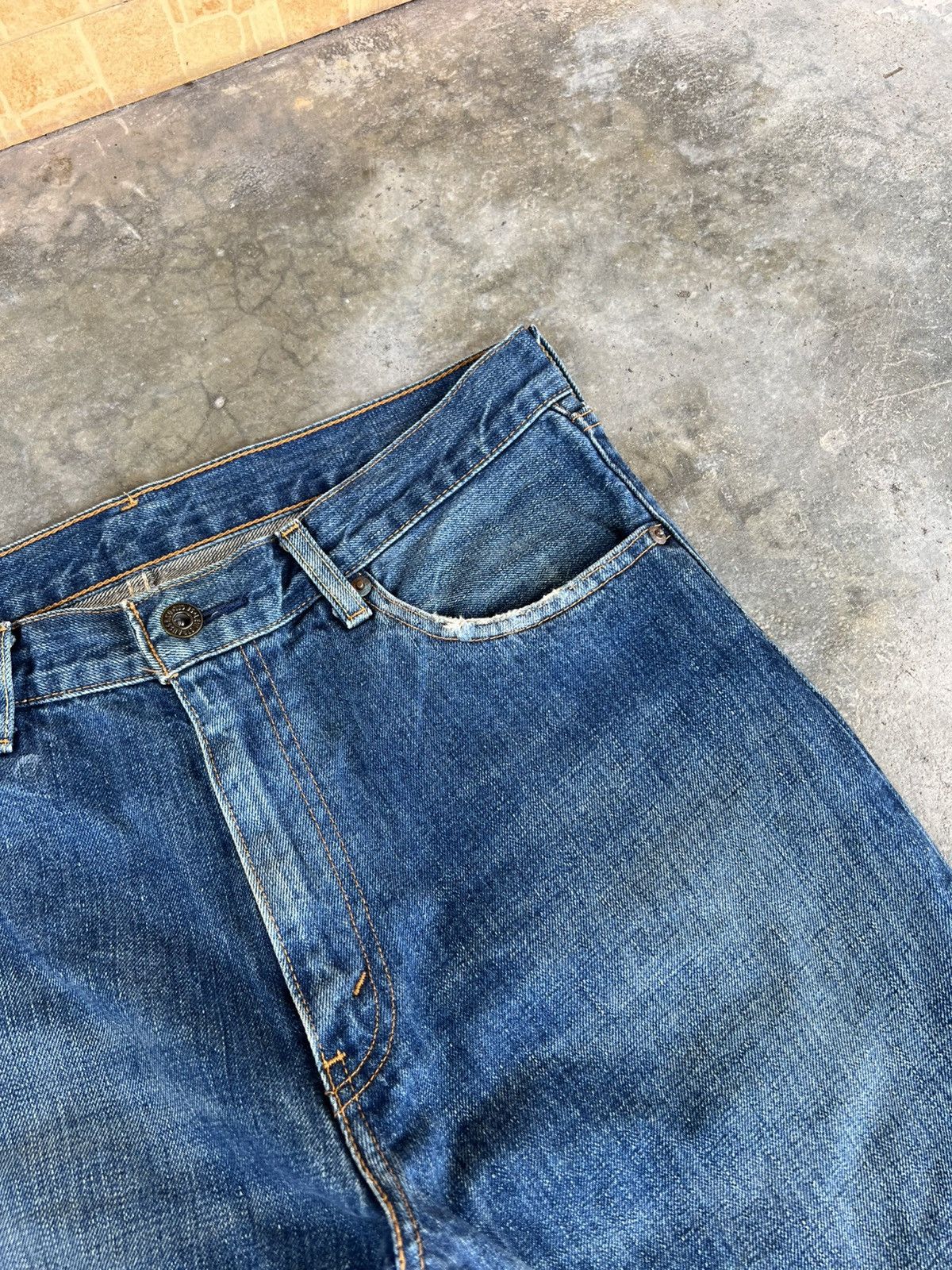 Levi's Vintage 90’s Levis 502 Blue Jean Size US 33 - 11 Thumbnail