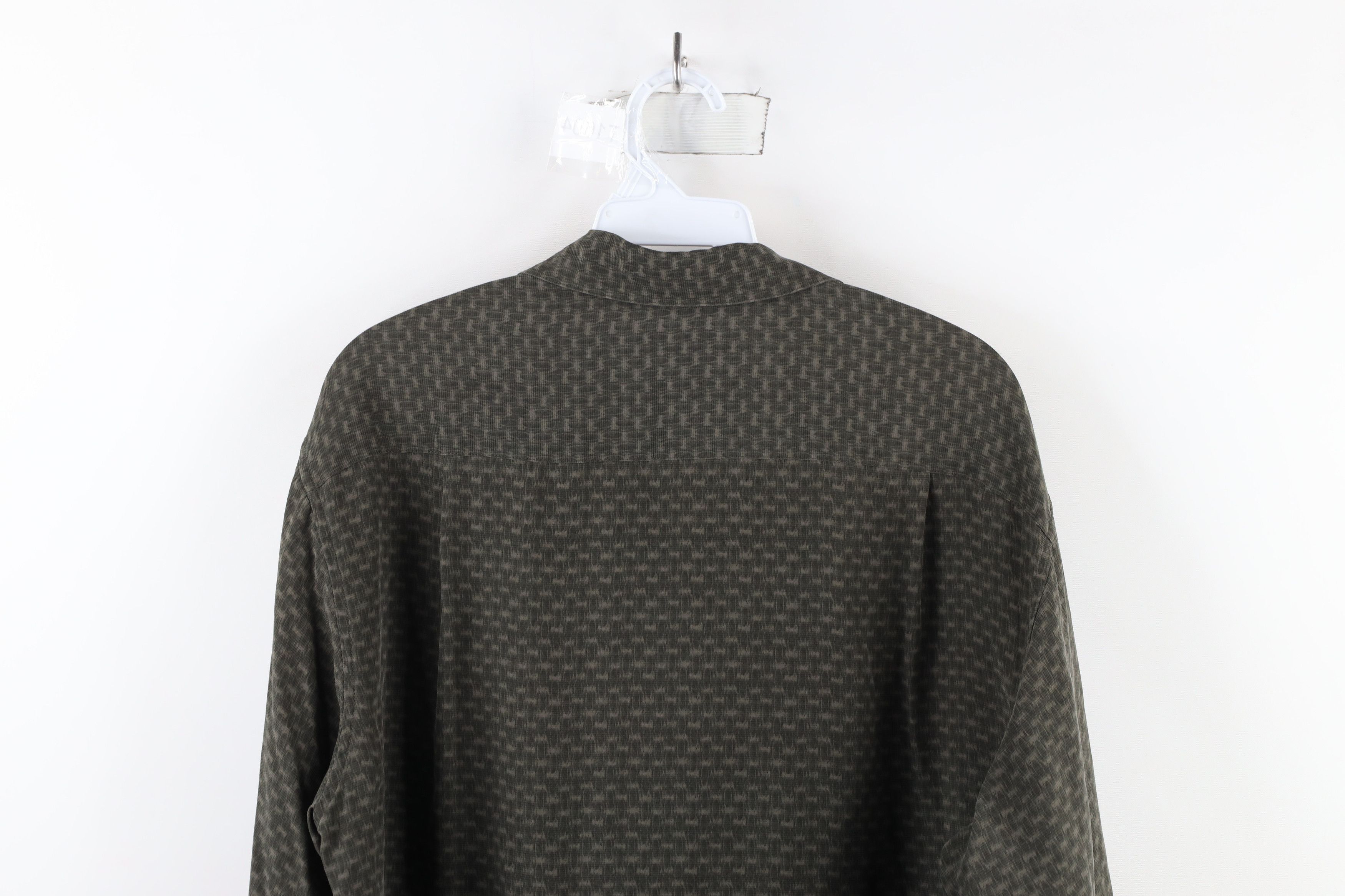 Vintage Vintage 90s Streetwear Long Sleeve Collared Button Shirt Size US M / EU 48-50 / 2 - 7 Thumbnail