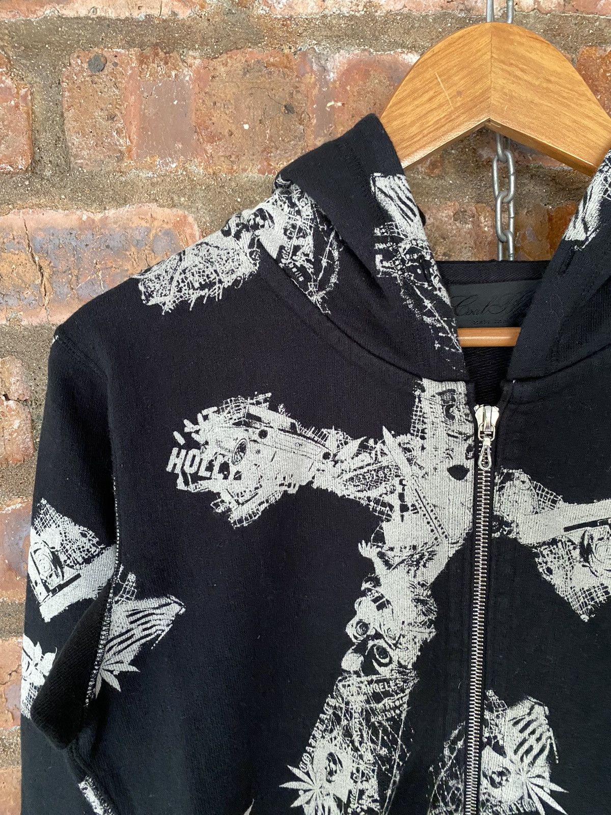 Obelisk Coal Black Japan Skull Cross Black RIRI zipper hoodie Size US S / EU 44-46 / 1 - 6 Thumbnail