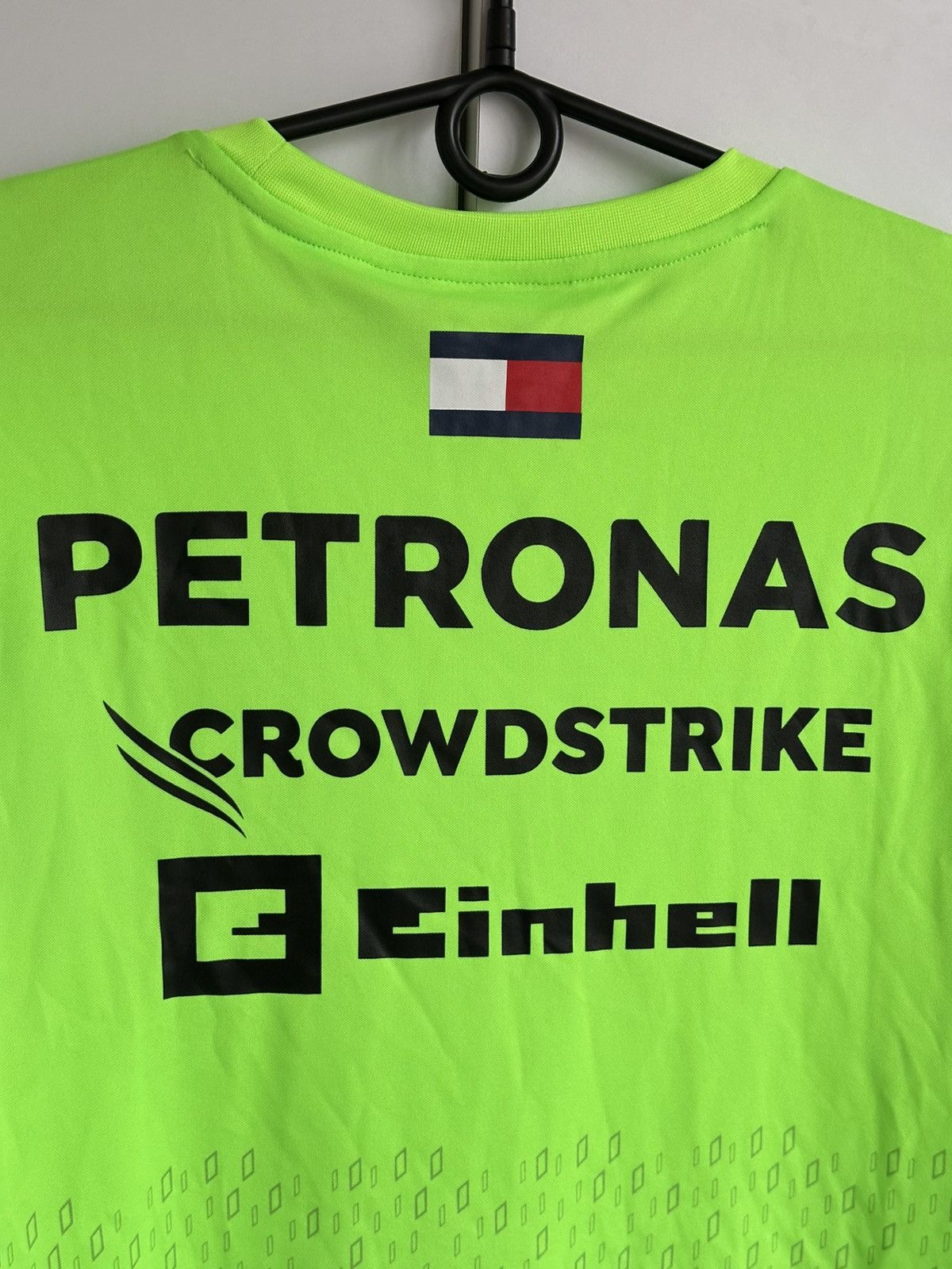 Formula 1 Mercedes-AMG Petronas F1 Team T-Shirt Official Product Size US L / EU 52-54 / 3 - 12 Thumbnail