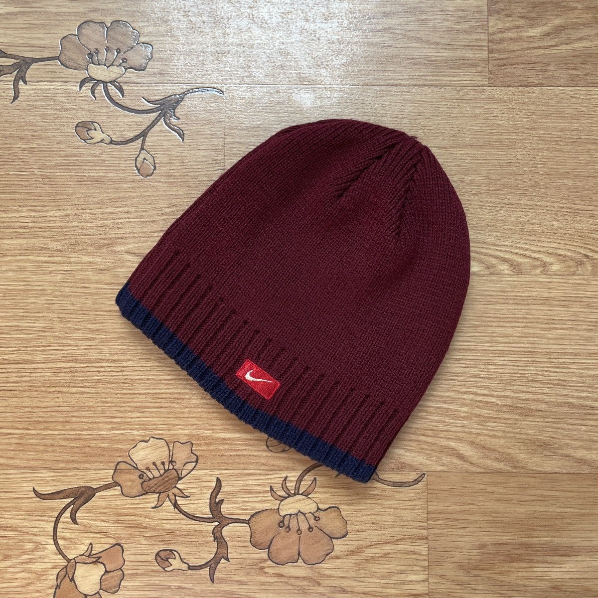 Nike Vintage Nike Swoosh Logo Hat Size ONE SIZE - 1 Thumbnail
