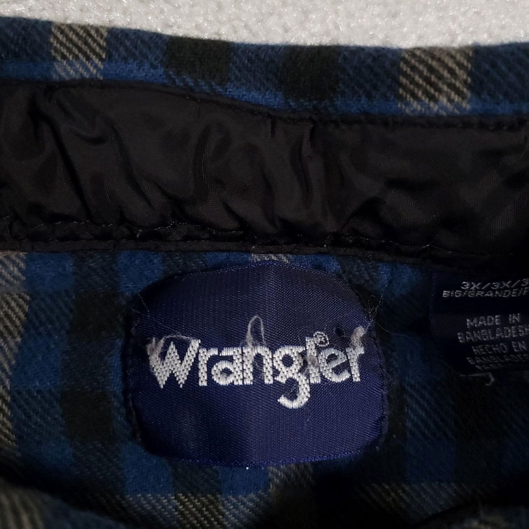Wrangler VINTAGE Wrangler Shirt Mens 3X Blue Black Pearl Snap Western Flannel Plaid Long Sleeve Size US XXL / EU 58 / 5 - 6 Thumbnail