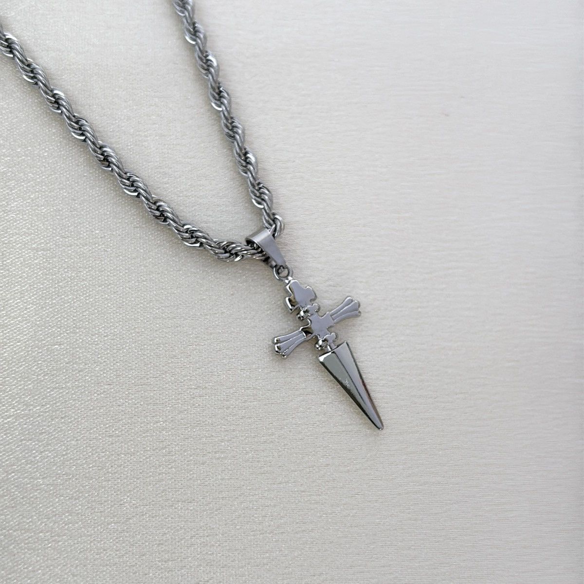 Other Cross Dagger Pendant Necklace for Men Women Streetwear Size ONE SIZE - 3 Thumbnail