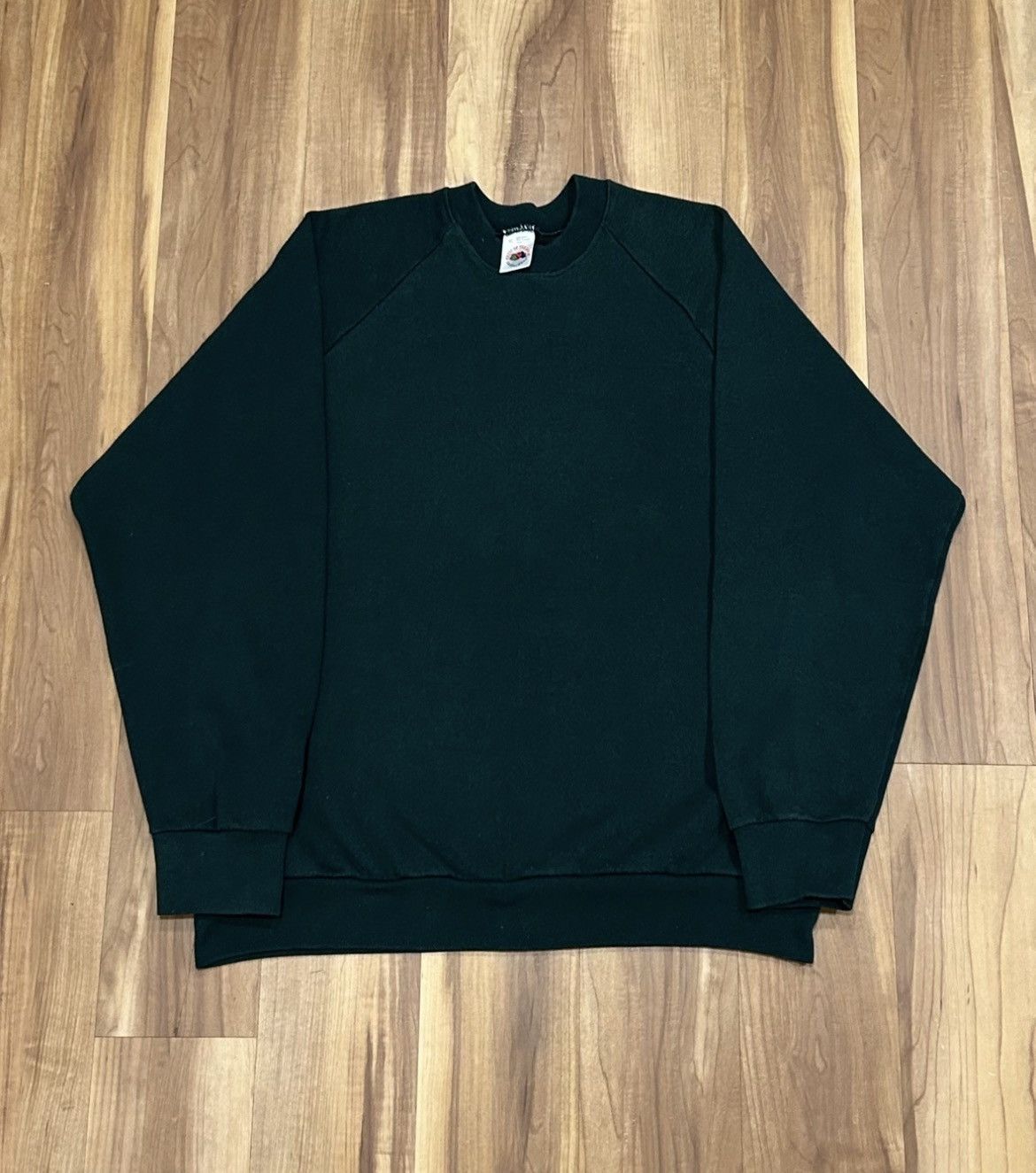 Fruit Of The Loom Vintage Green Fruit Of The Loom Crewneck Size US XL / EU 56 / 4 - 1 Thumbnail