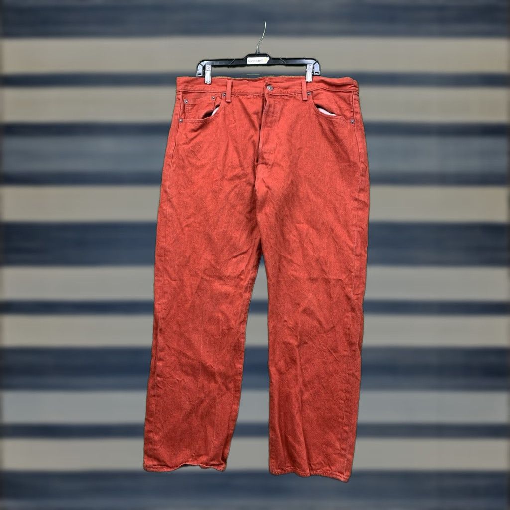 Levi's VINTAGE Levi's 501 Jeans Mens 42x32 Denim Button Fly Medium Wash Red Oak Cone Y2K City College 501 Series Mens Size US 42 / EU 58 - 1 Thumbnail