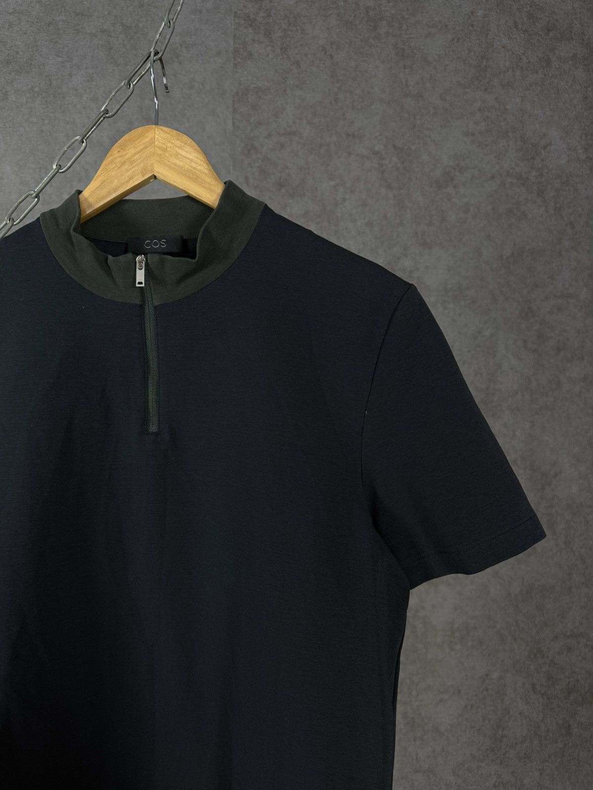 Cos COS 1/3 zip tee Size US S / EU 44-46 / 1 - 2 Thumbnail