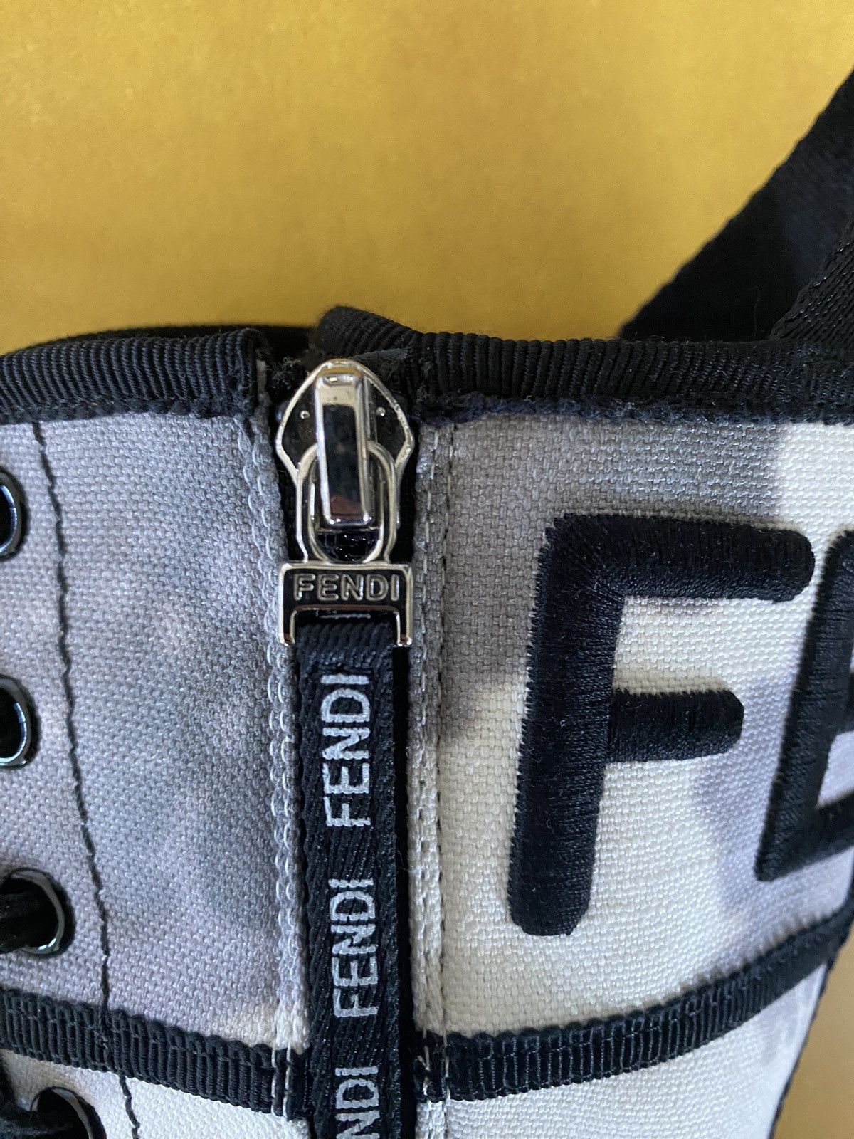 Fendi Authentic Fendi biker boots Size US 7 / IT 37 - 6 Thumbnail
