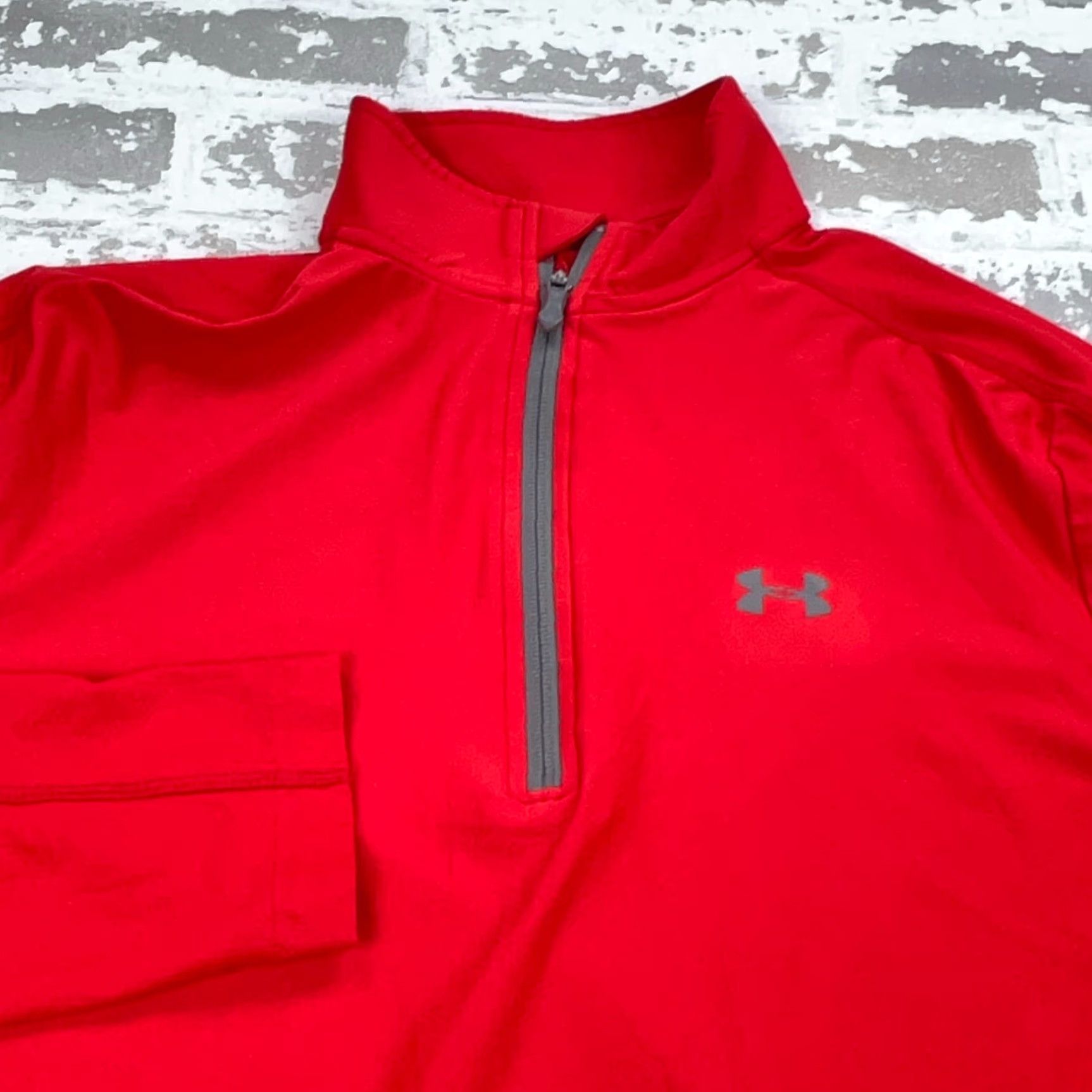 Under Armour Under Armour Sweatshirt Men Medium Red Pullover Mock Neck 1/4 Zip Look: Breathable Moisture Wicking Lightweight All Seasons Sport Theme Everyday Wear Size US M / EU 48-50 / 2 - 2 Thumbnail