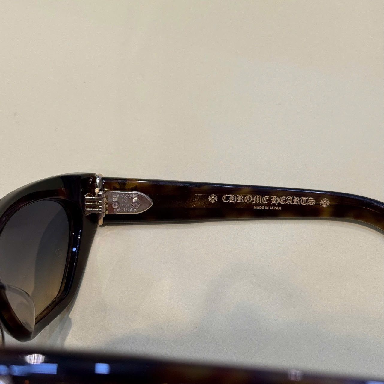 Chrome Hearts CHROME HEARTS HALLLA BALUUUU Dark Tortoise Size ONE SIZE - 5 Thumbnail
