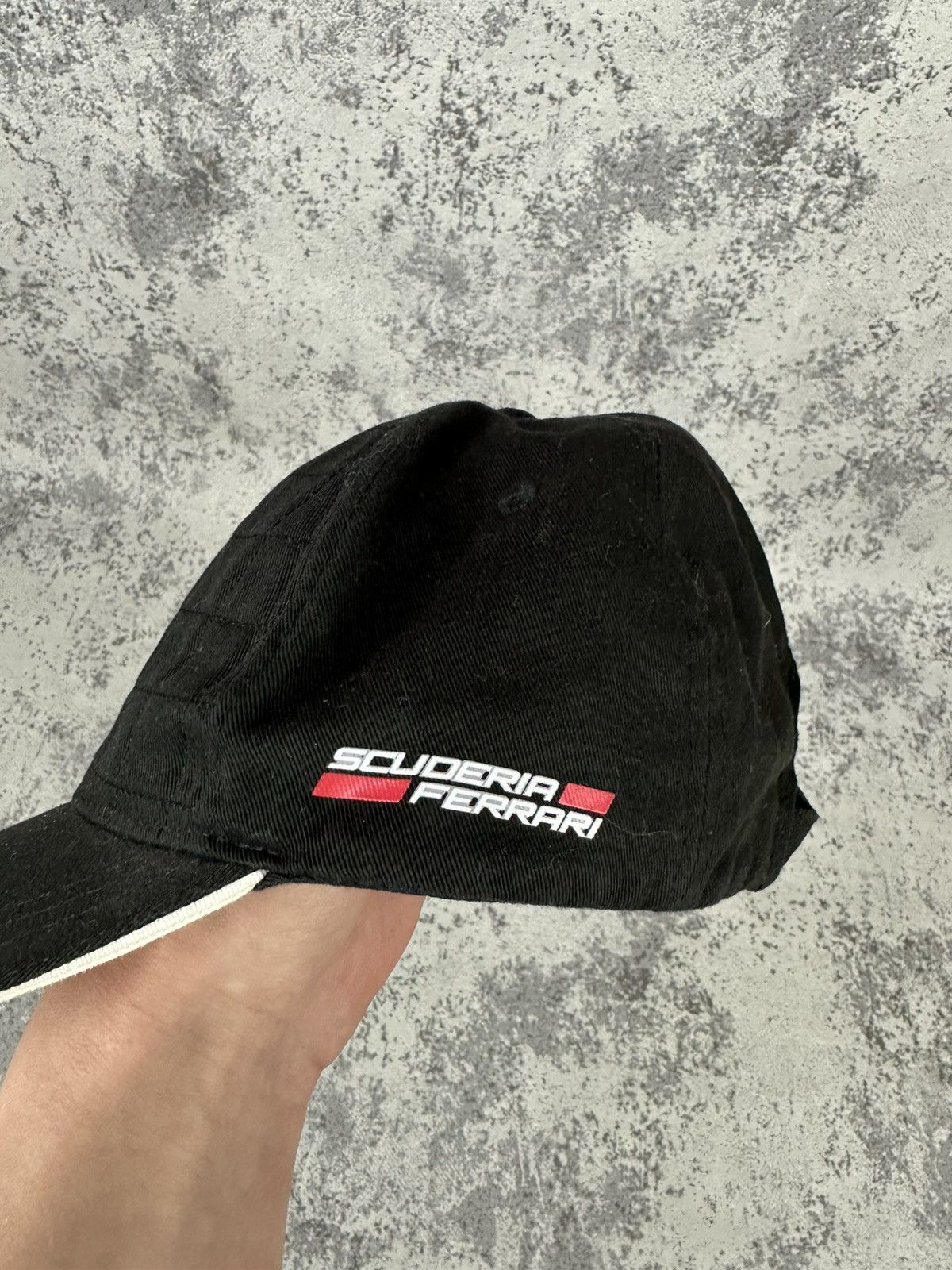 Ferrari Vintage Ferrari Cap Black Italy Racing F1 Shield Patch Hat Size ONE SIZE - 5 Thumbnail