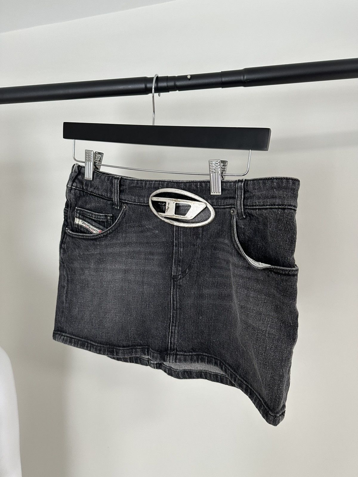 Diesel Diesel Emblemed Mini Skirt Size 28" / US 6 / IT 42 - 5 Thumbnail