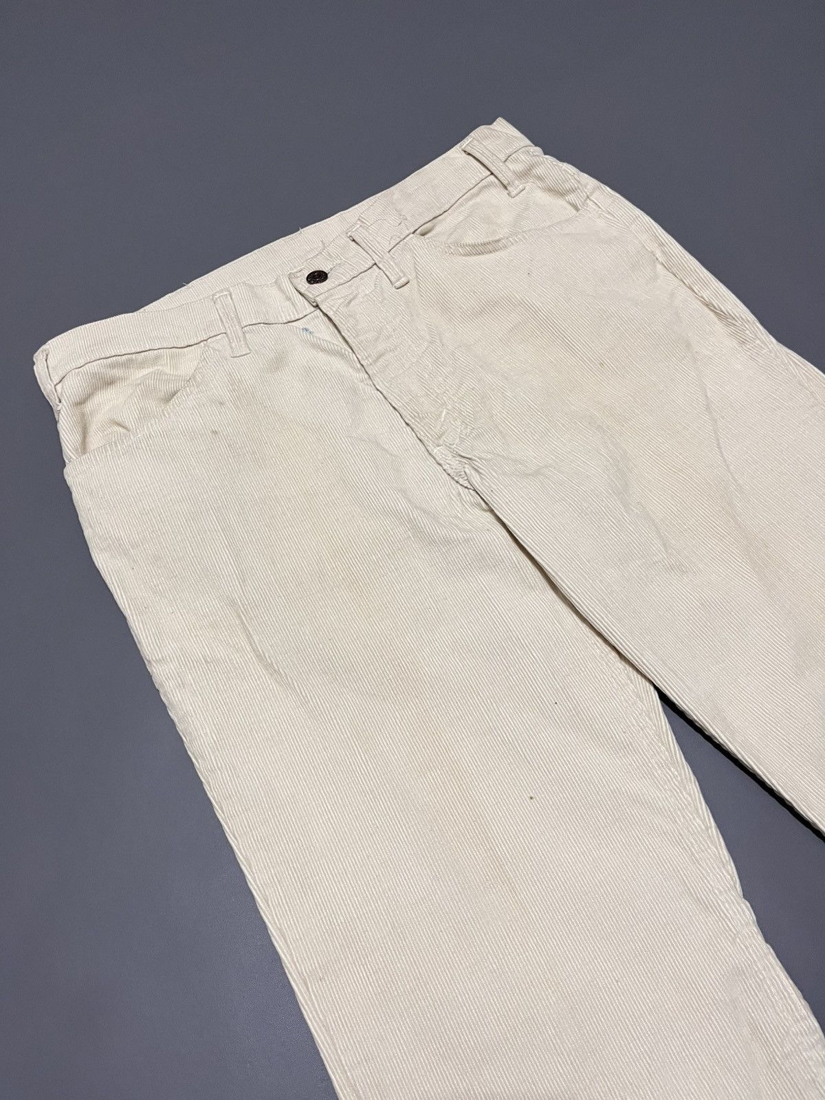 Levi's Vtg 1970’s Levi’s 663 Flare Corduroy pants Size US 34 / EU 50 - 10 Thumbnail