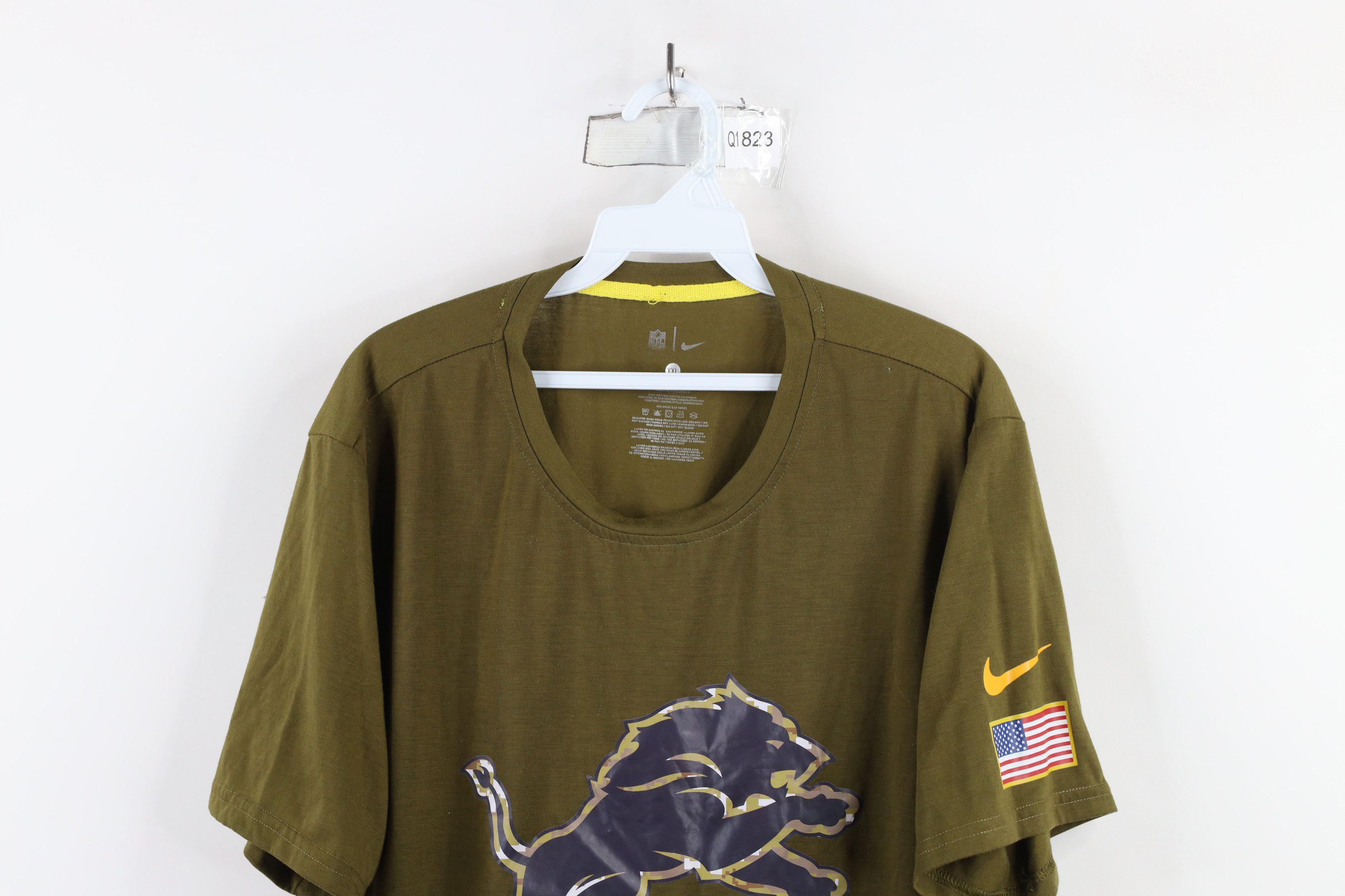 Nike × Vintage Nike To Service Detroit Lions Football Short Sleeve T-Shirt Size US XXL / EU 58 / 5 - 2 Thumbnail