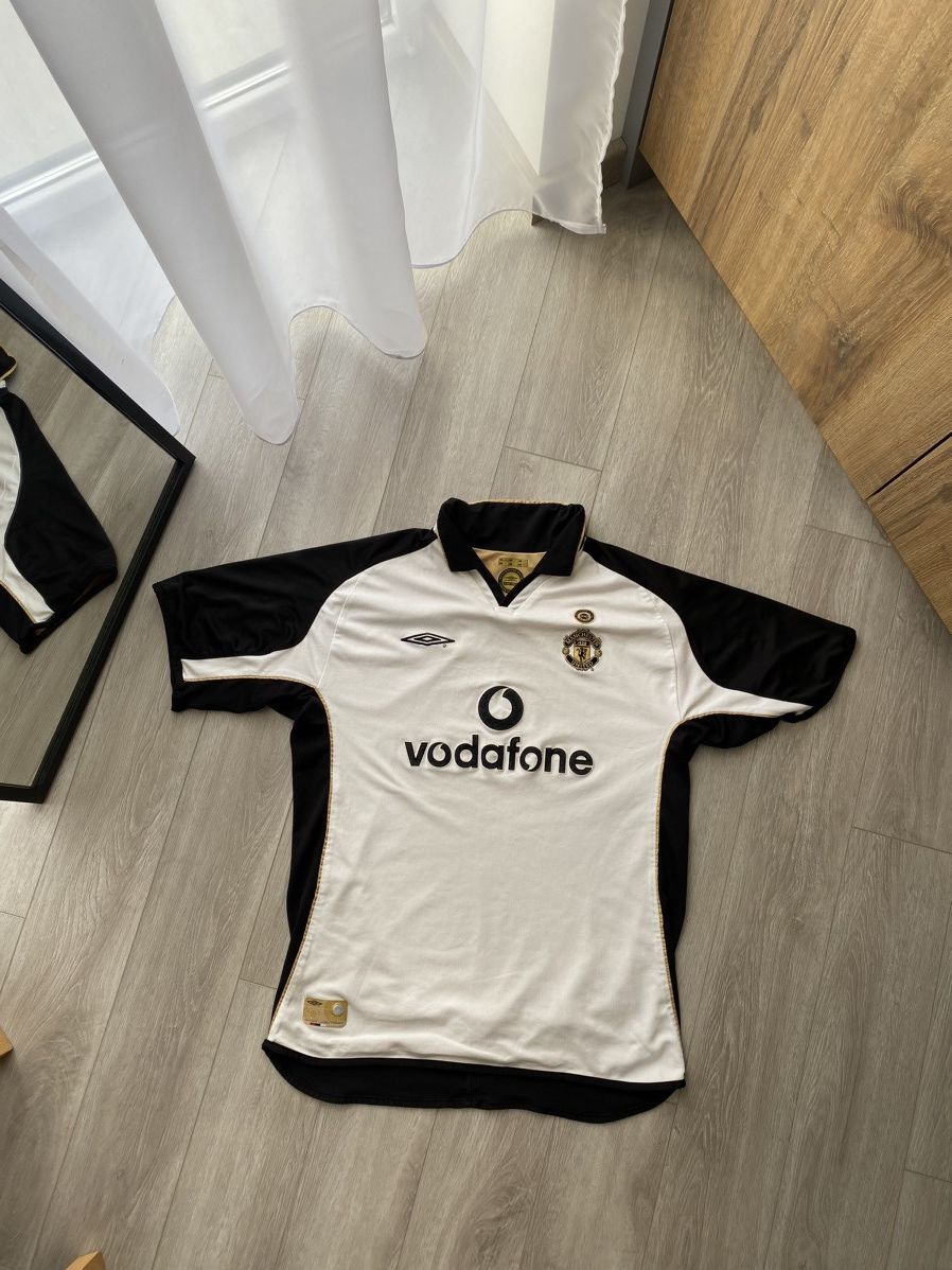 Umbro UMBRO REVERSIBLE MANCHESTER UNITED 2001 2002SOCCER JERSEY Size US XL / EU 56 / 4 - 6 Thumbnail
