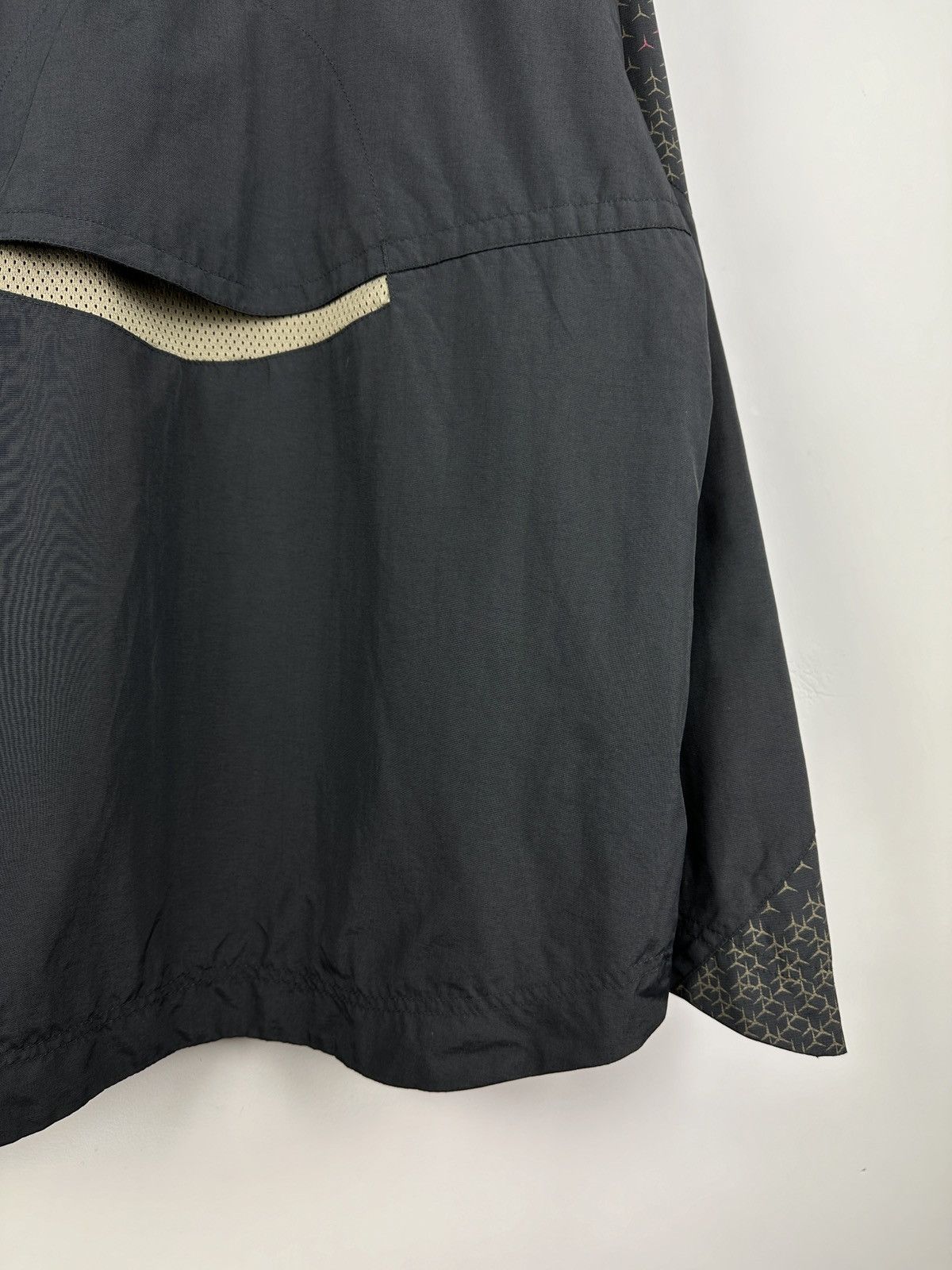 Nike × Vintage Vintage Y2K Nike Swoosh Nylon Zip Up Jacket Hype Drill Size US M / EU 48-50 / 2 - 17 Thumbnail