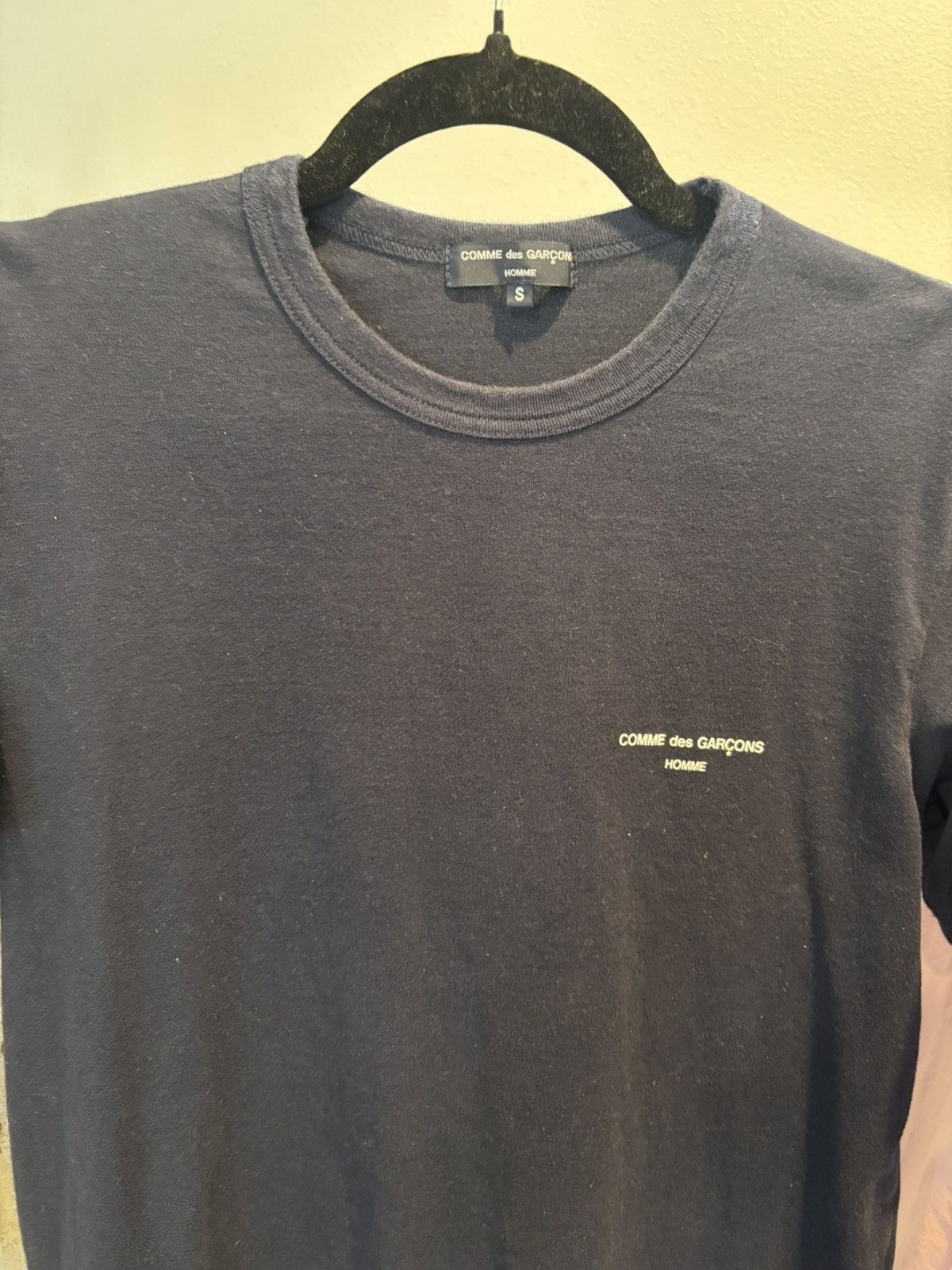 Comme des Garcons Homme Comme Des Garçon Homme Navy Blue T-Shirt 👕 Size US S / EU 44-46 / 1 - 5 Thumbnail
