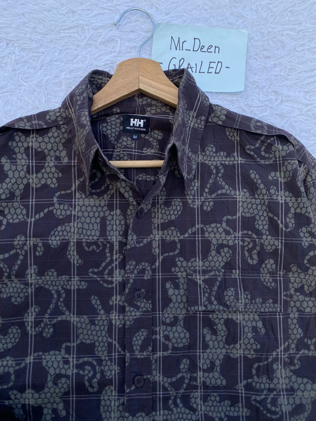 Helly Hansen Rare Helly Hansen Camo Button Ups Shirt Size US M / EU 48-50 / 2 - 9 Thumbnail