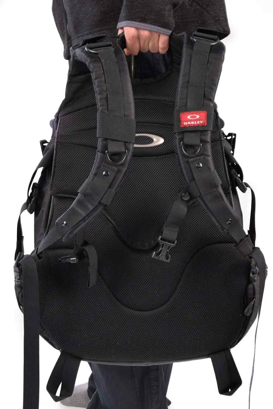 Oakley × Voodoo Tactical Y2K Oakley 🇺🇸 Icon Techwear Backpack Softwear Tactical Size ONE SIZE - 13 Thumbnail