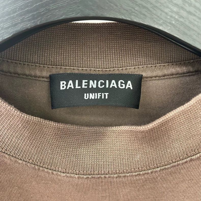 Balenciaga Balenciaga Batman Logo Letter Retro Old Short Sleeve T-Shir Size US M / EU 48-50 / 2 - 3 Thumbnail