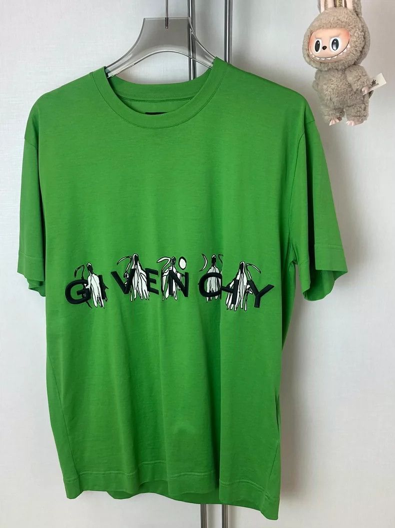 Givenchy Givenchy Collaboration Josh Smith Green Fertility God Short Size US XXL / EU 58 / 5 - 1 Thumbnail