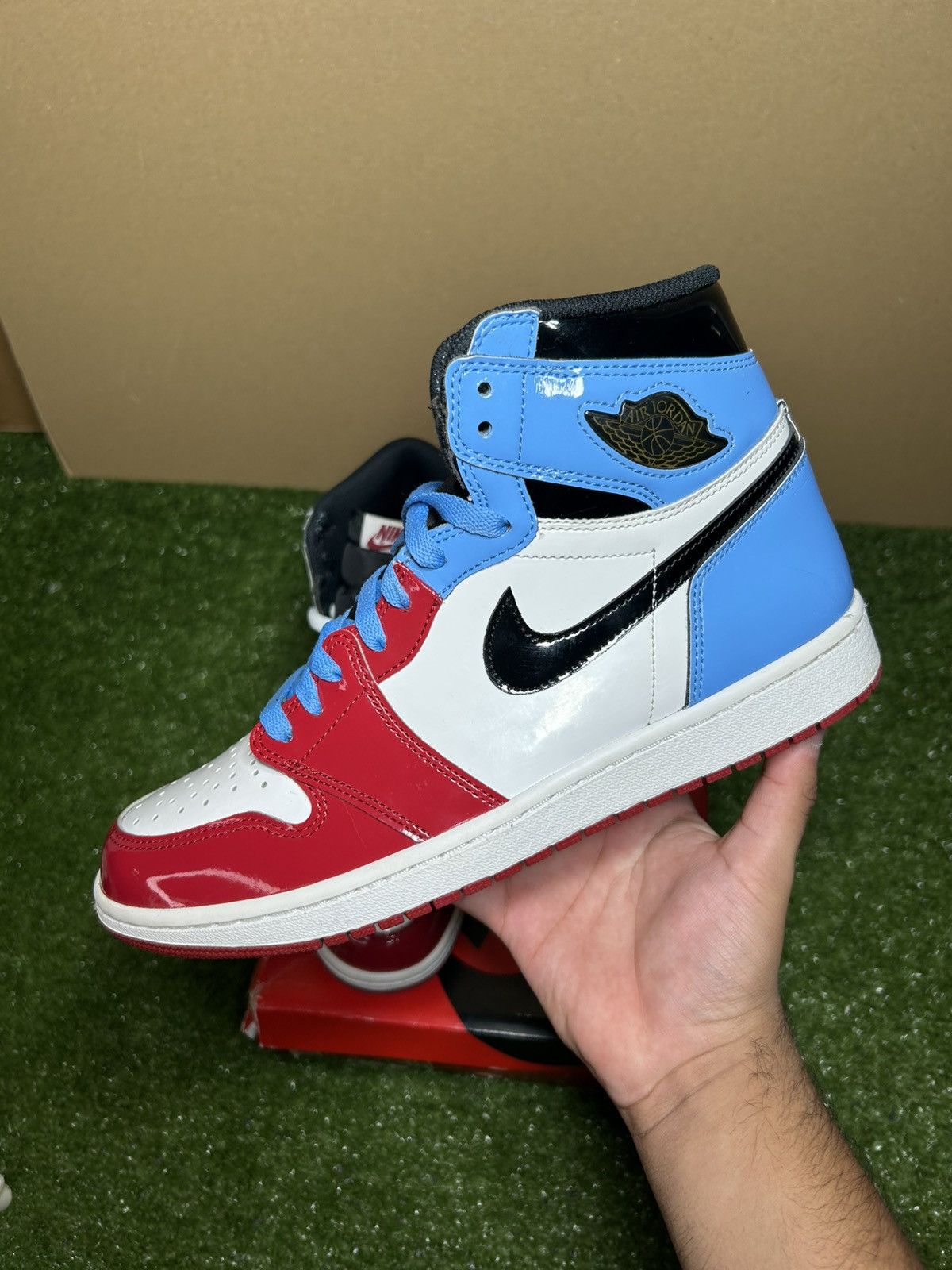 Jordan Brand Jordan 1 fearless Size US 9.5 / EU 42-43 - 2 Thumbnail