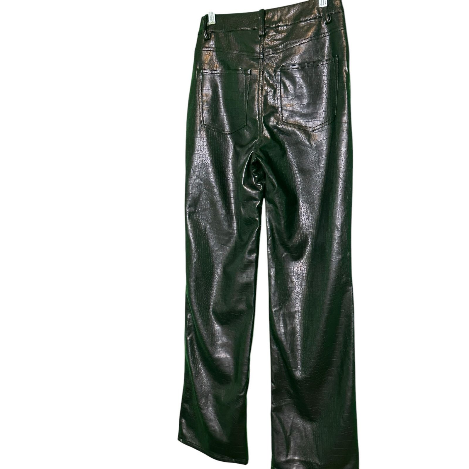 H&M H&M black faux crocodile leather straight leg pants size 4 Size 27" / US 4 / IT 40 - 24 Thumbnail