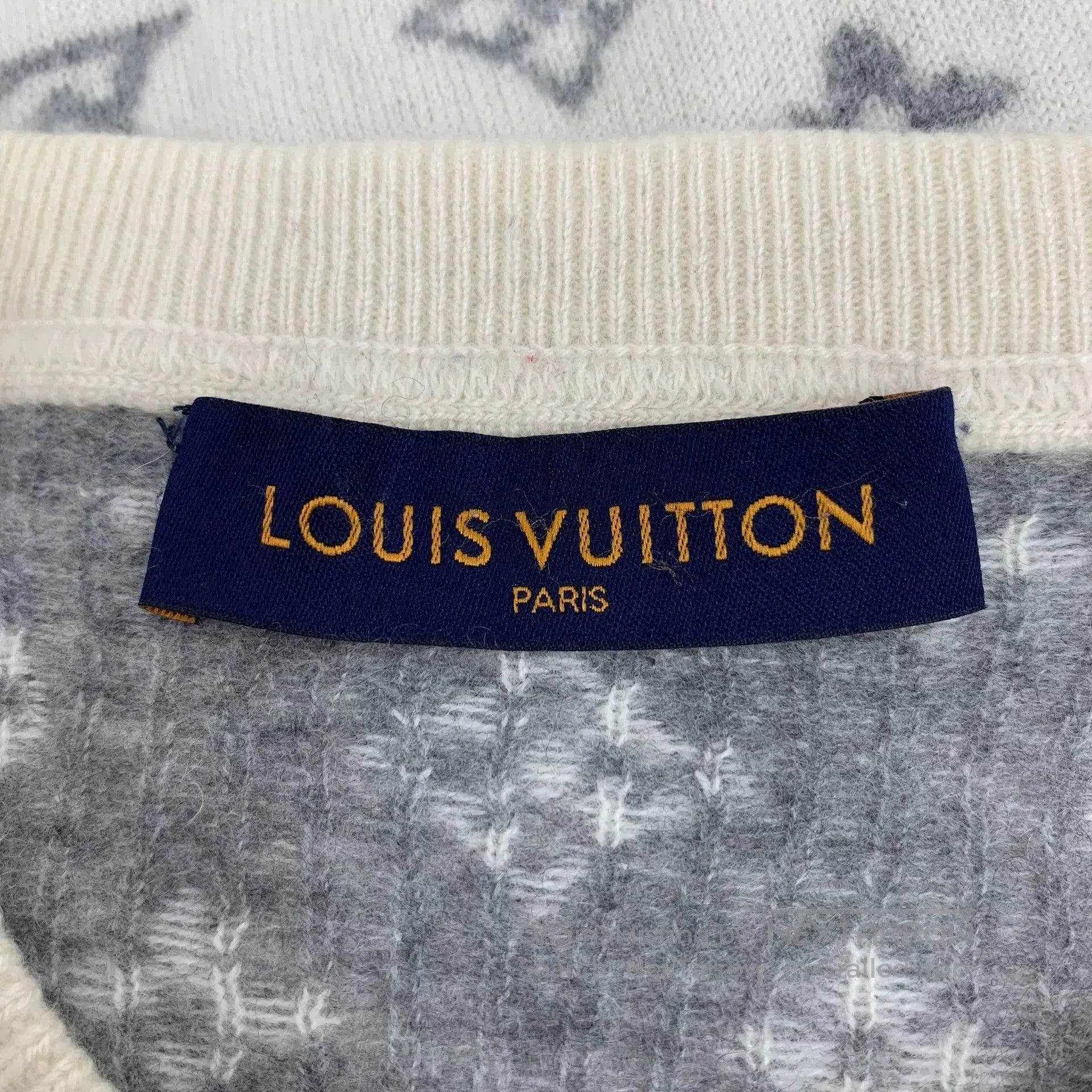 Louis Vuitton Louis Vuitton Beige Logo Crew Neck Sweater. Size US S / EU 44-46 / 1 - 5 Thumbnail