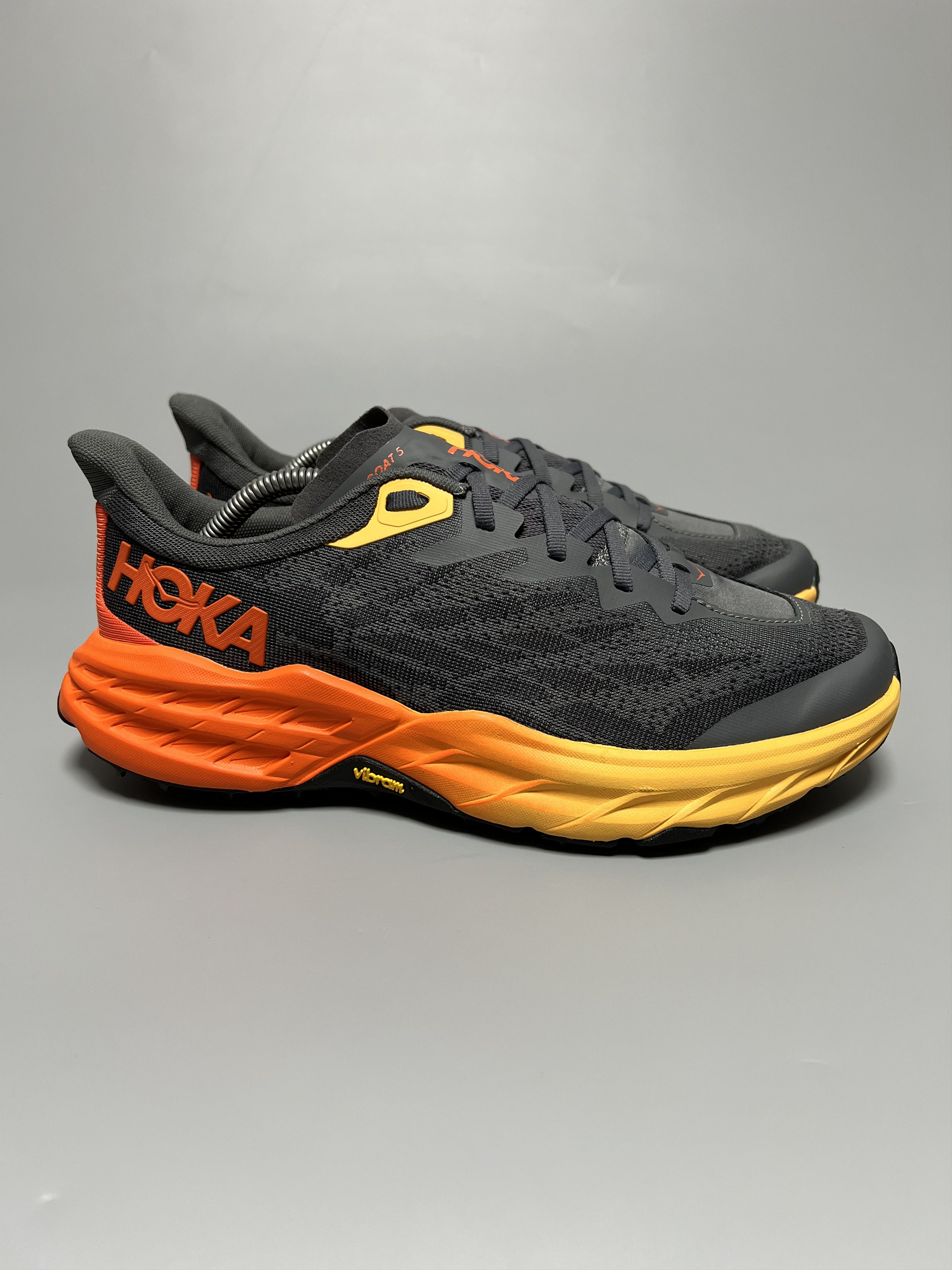 Hoka 9D Hoka One One Speedgoat 5 Trail Running Shoes Size US 9 / EU 42 - 1 Thumbnail