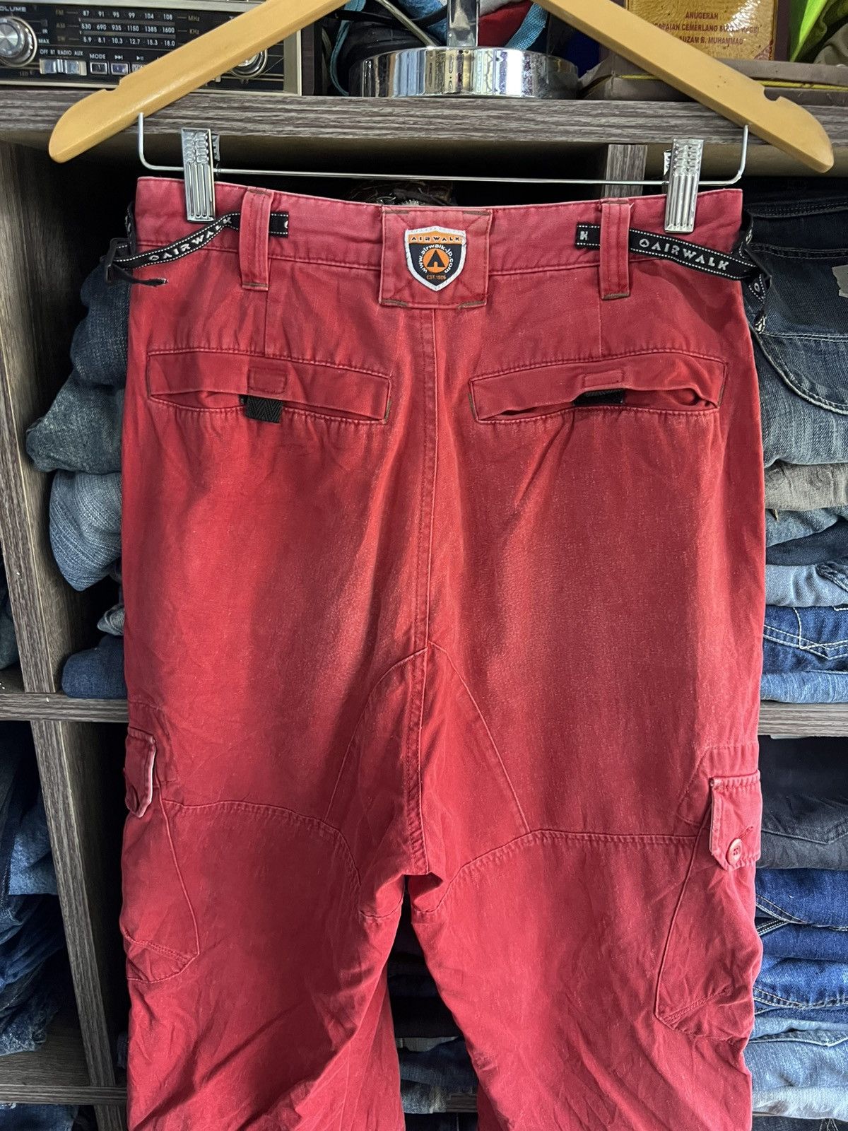 Airwalk 🔥Red Airwalk Multipockets Cargo Pant Size US 27 - 13 Thumbnail