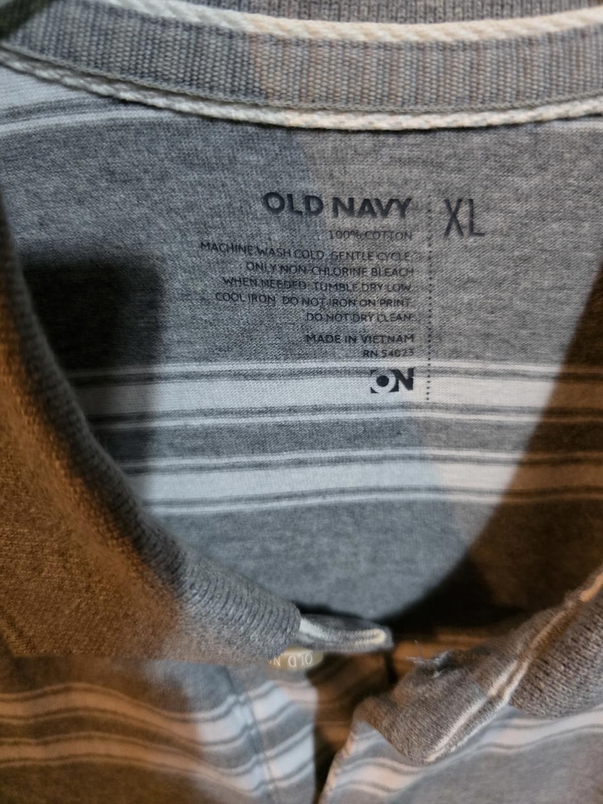 Old Navy Old Navy Gray & White Striped Polo Shirt Size US XL / EU 56 / 4 - 3 Thumbnail