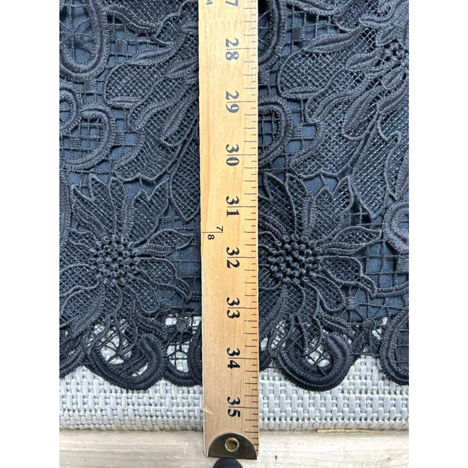 Reiss Reiss Dress Womens Bodycon Lace Black Zip Knee Length V-Neck Floral Long Sleeve 6 - Casual Party/Cocktail Size M / US 6-8 / IT 42-44 - 7 Thumbnail
