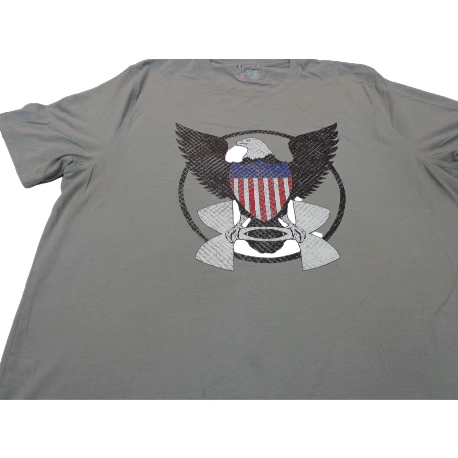 Under Armour Under Armour T Shirt USA Military Eagle Heat Gear Size Large Loose FLAW Size US L / EU 52-54 / 3 - 1 Thumbnail
