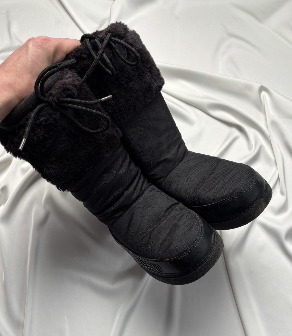 Love Moschino × Moschino Love Moschino black gothic moon boots Size US 8 / IT 38 - 4 Thumbnail